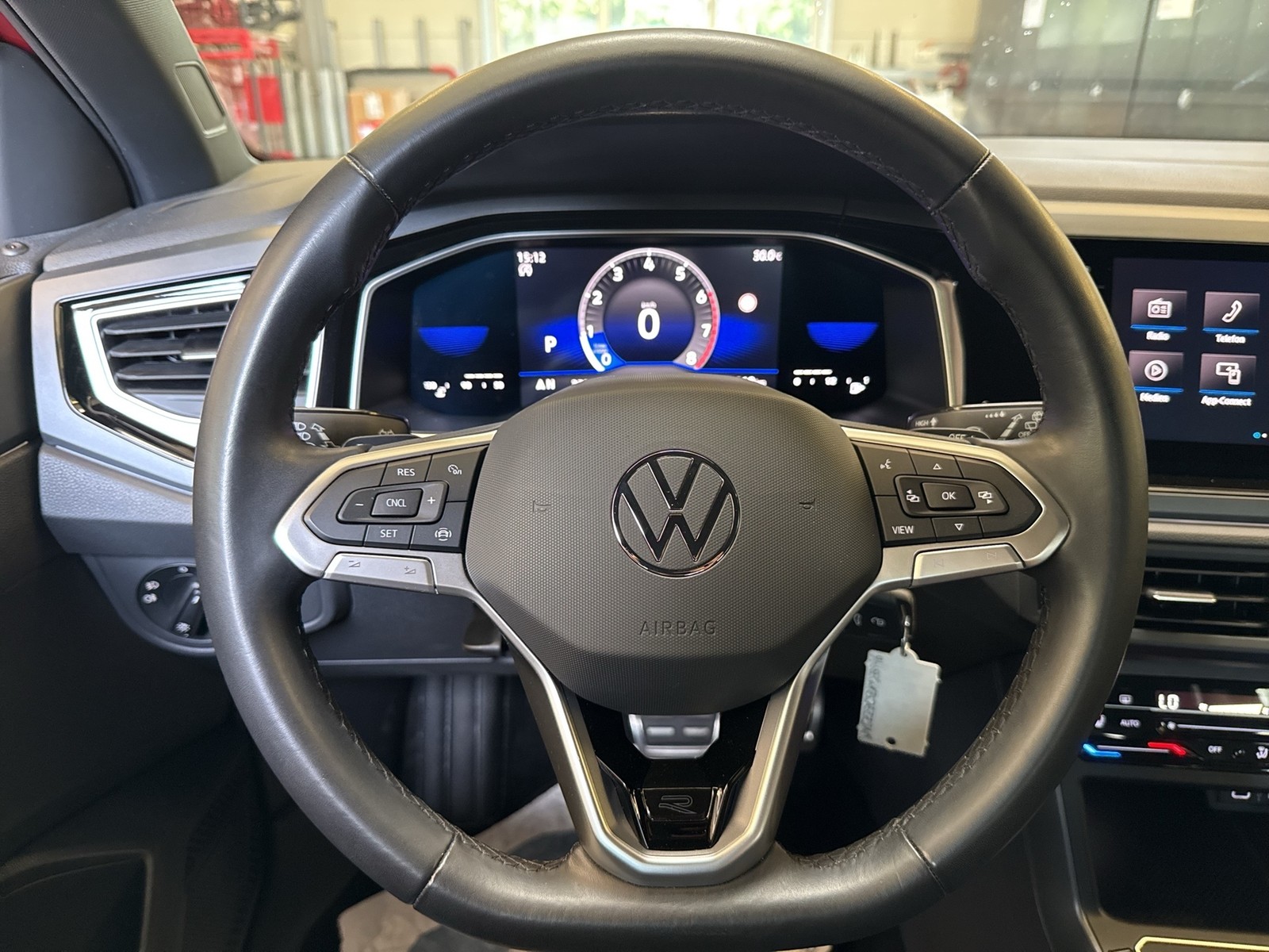 Volkswagen Taigo 1.5 R-LINE ALU17" MATRIX NAVI CARPLAY AHK