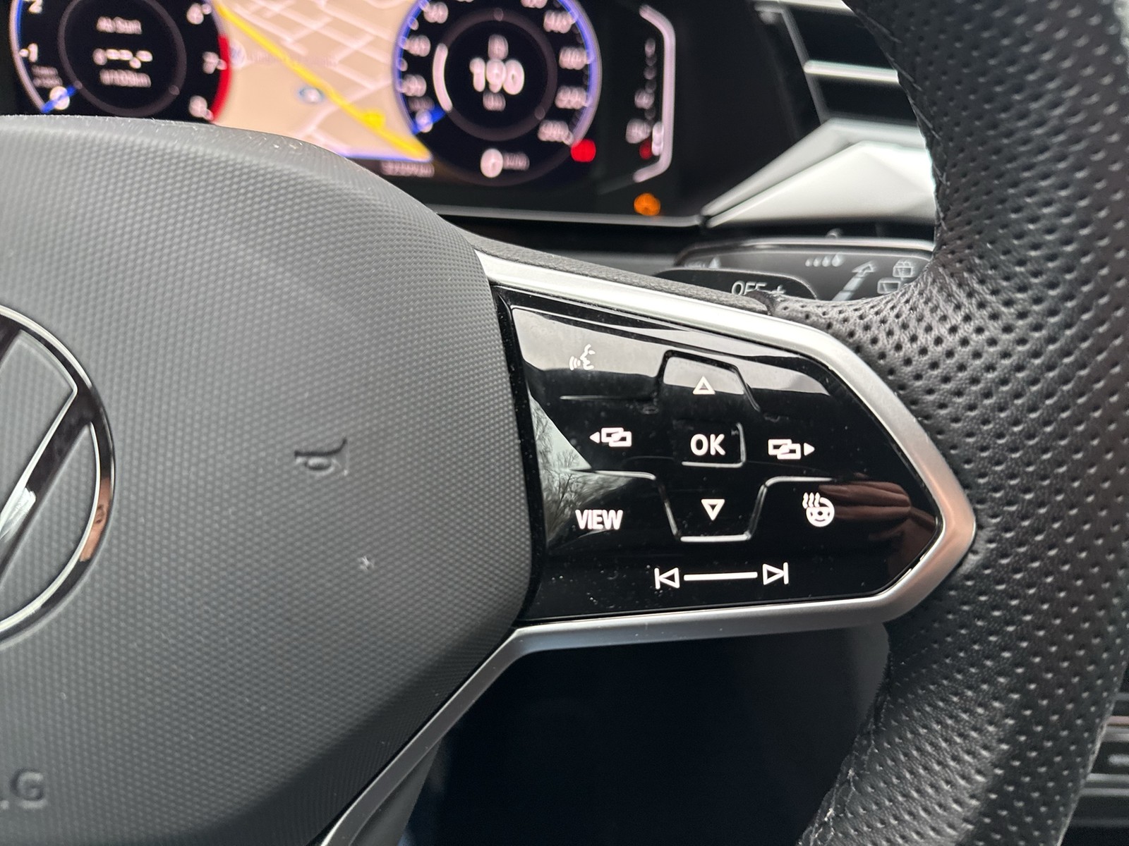 Volkswagen Arteon Shooting Brake 2.0 R-LINE PANO CAM LM19