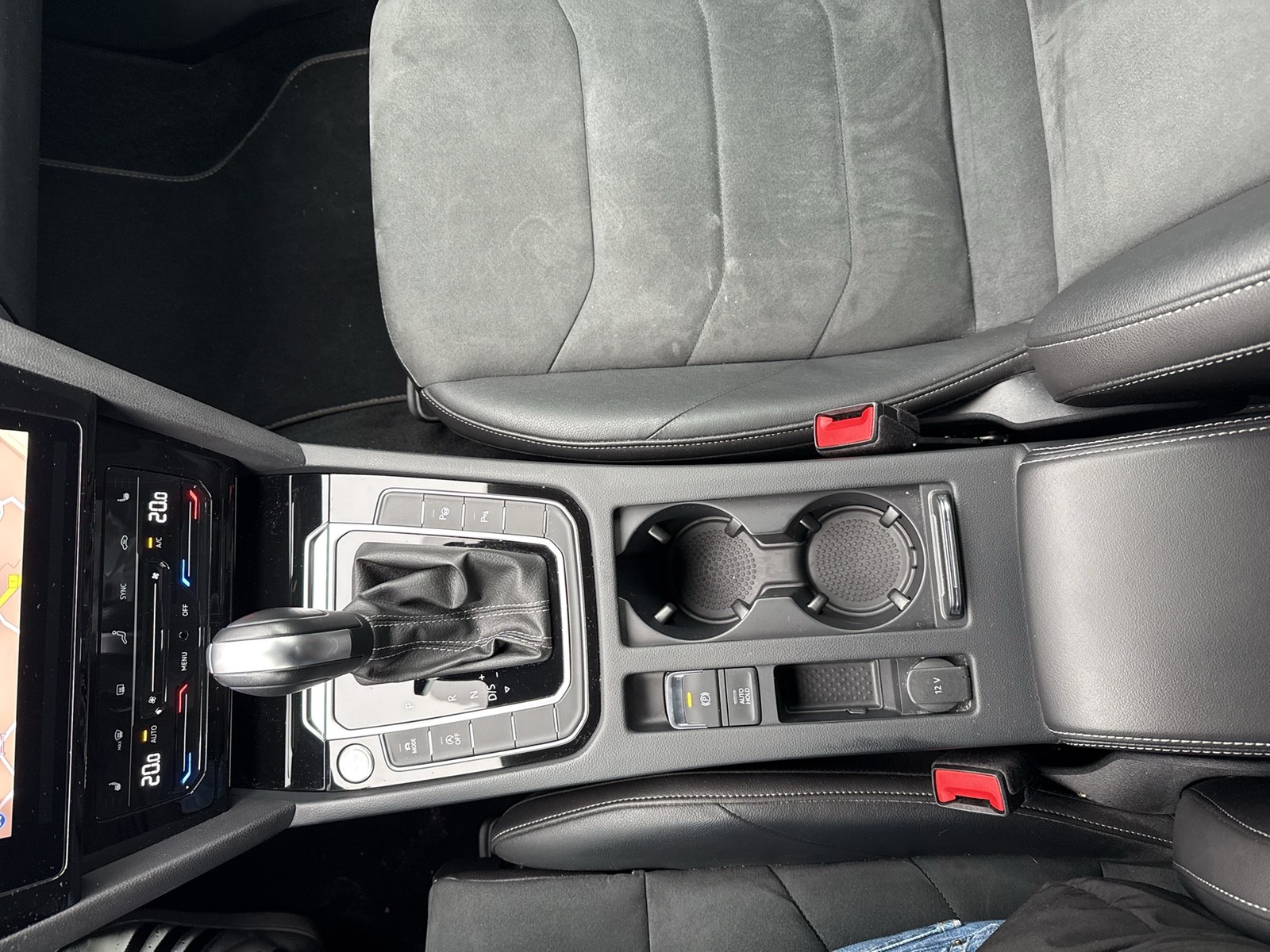 Volkswagen Arteon Shooting Brake 2.0 R-LINE PANO CAM LM19