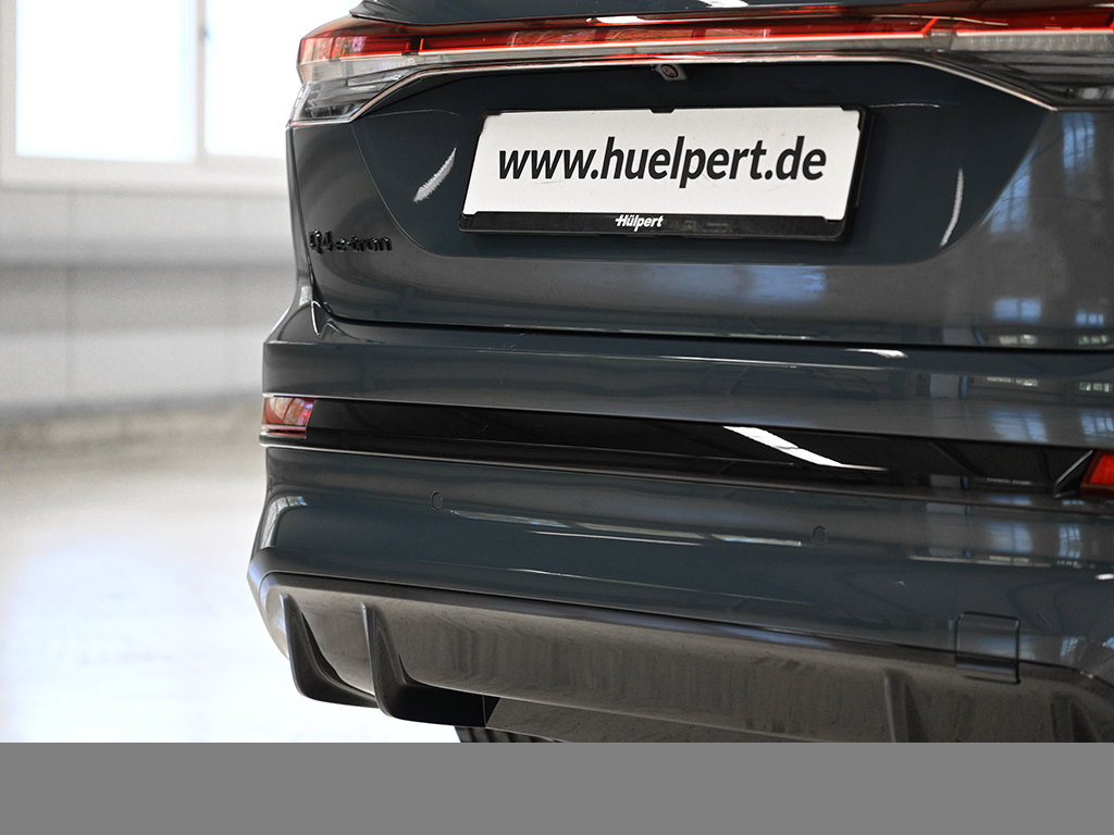 Audi Q4 e-tron Sportback S line performance AHK LM21