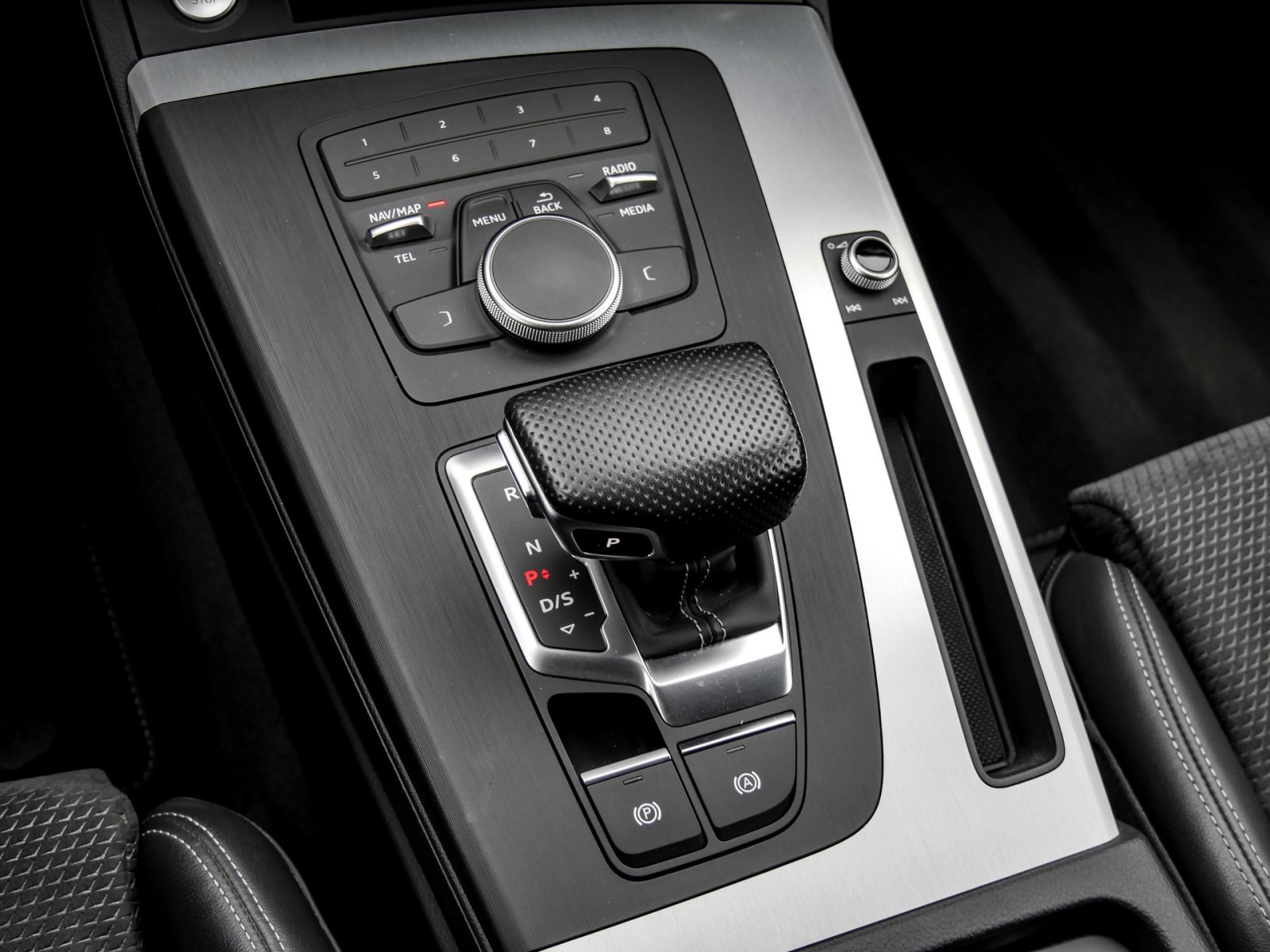 Audi Q5 55 quattro HYBRID S LINE LM19 MatrixLED NAVI