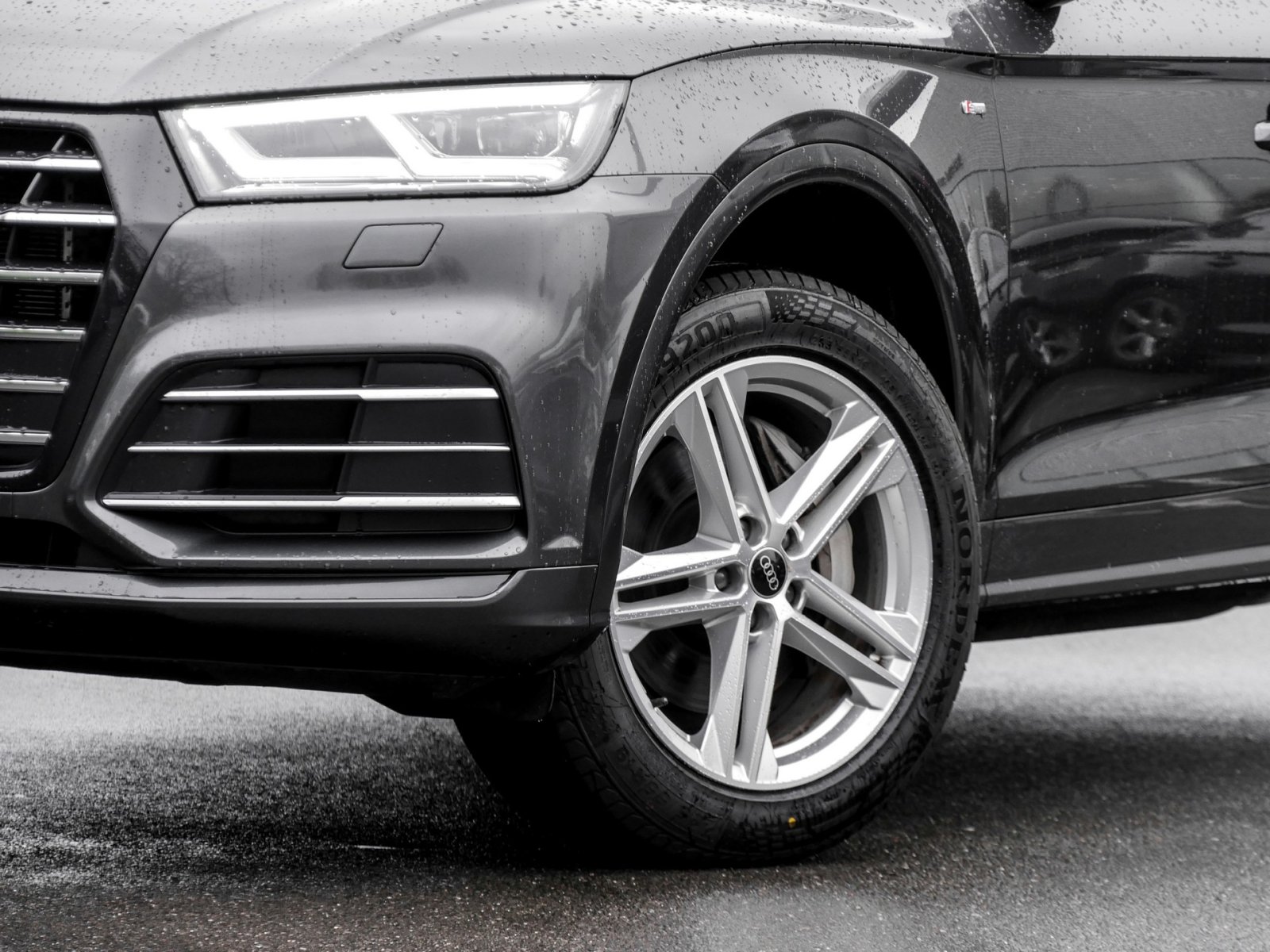 Audi Q5 55 quattro HYBRID S LINE LM19 MatrixLED NAVI