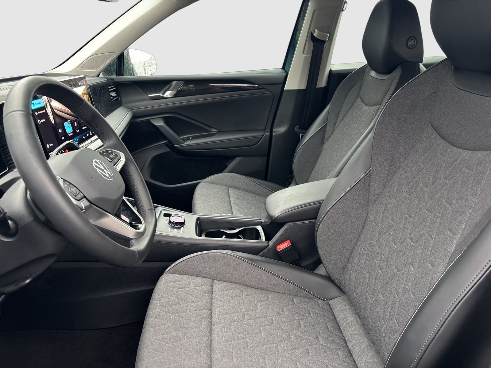 Volkswagen Tiguan 1.5 HYBRID LIFE NEUES MODELL AHK 360CAM