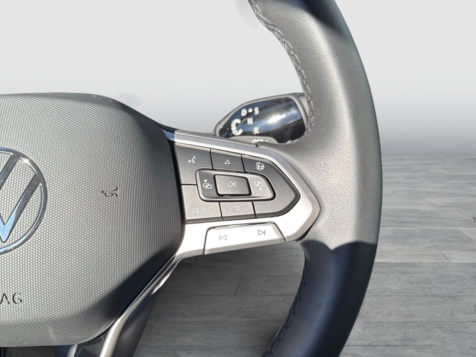 Volkswagen Tiguan 1.5 HYBRID LIFE AHK 360CAM ACC