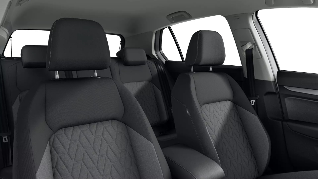 Volkswagen Golf VIII 1.5 LIFE FACELIFT CAM ACC CARPLAY