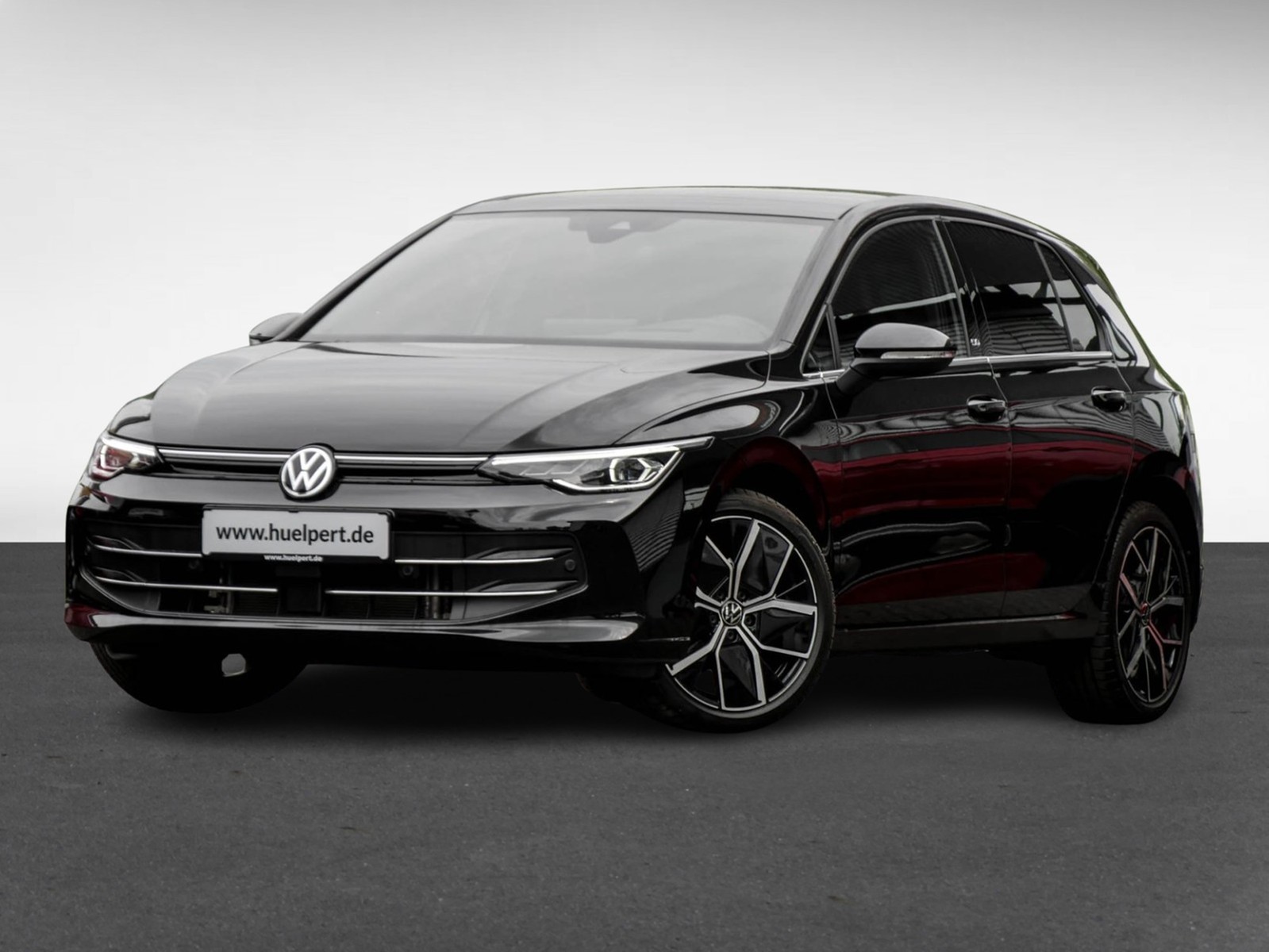 Volkswagen Golf VIII 1.5 eTSI EDITION 50 PANO CAM ACC LM18