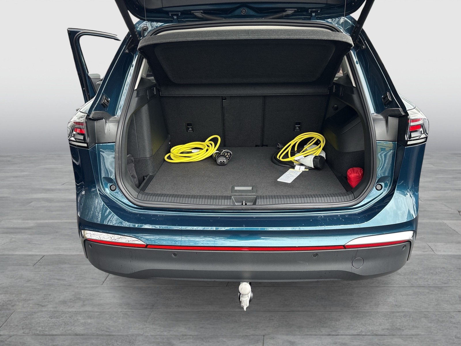 Volkswagen Tiguan 1.5 HYBRID ELEGANCE NEUESMODELL LEDER AHK