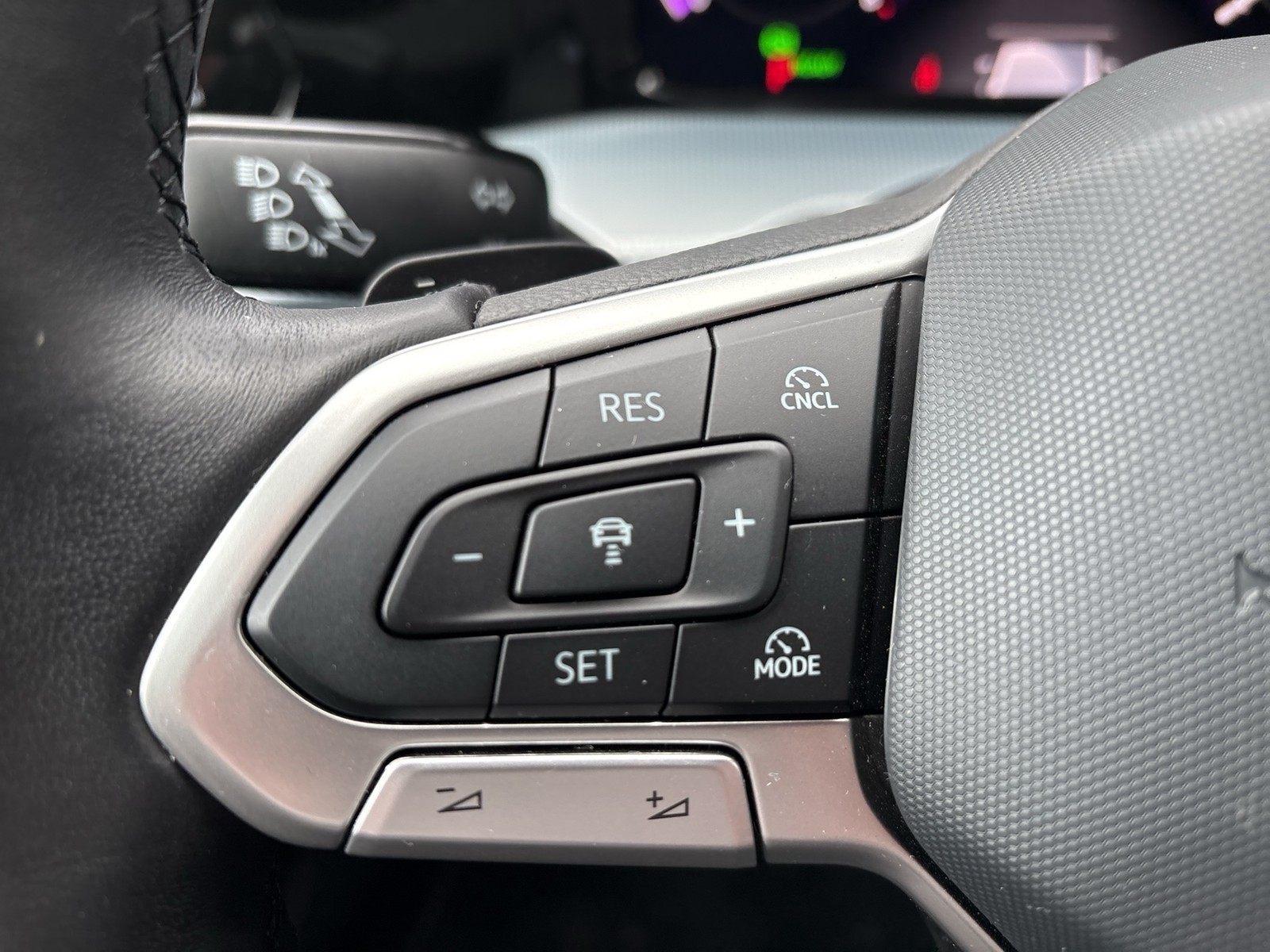 Volkswagen Golf VIII 1.5 eTSI GOAL FACELIFT HARMAN KARDON