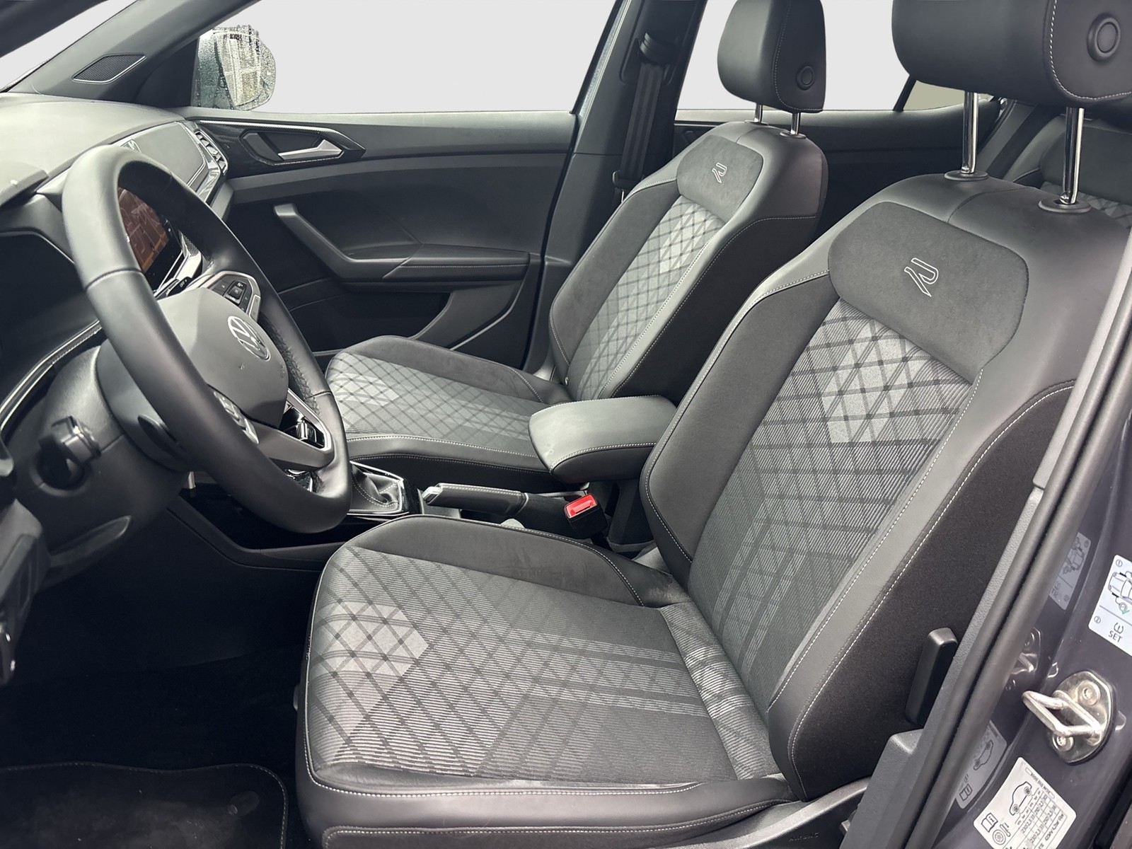 Volkswagen T-Cross 1.0 R-LINE AHK CAM ACC LM18 MATRIXLED