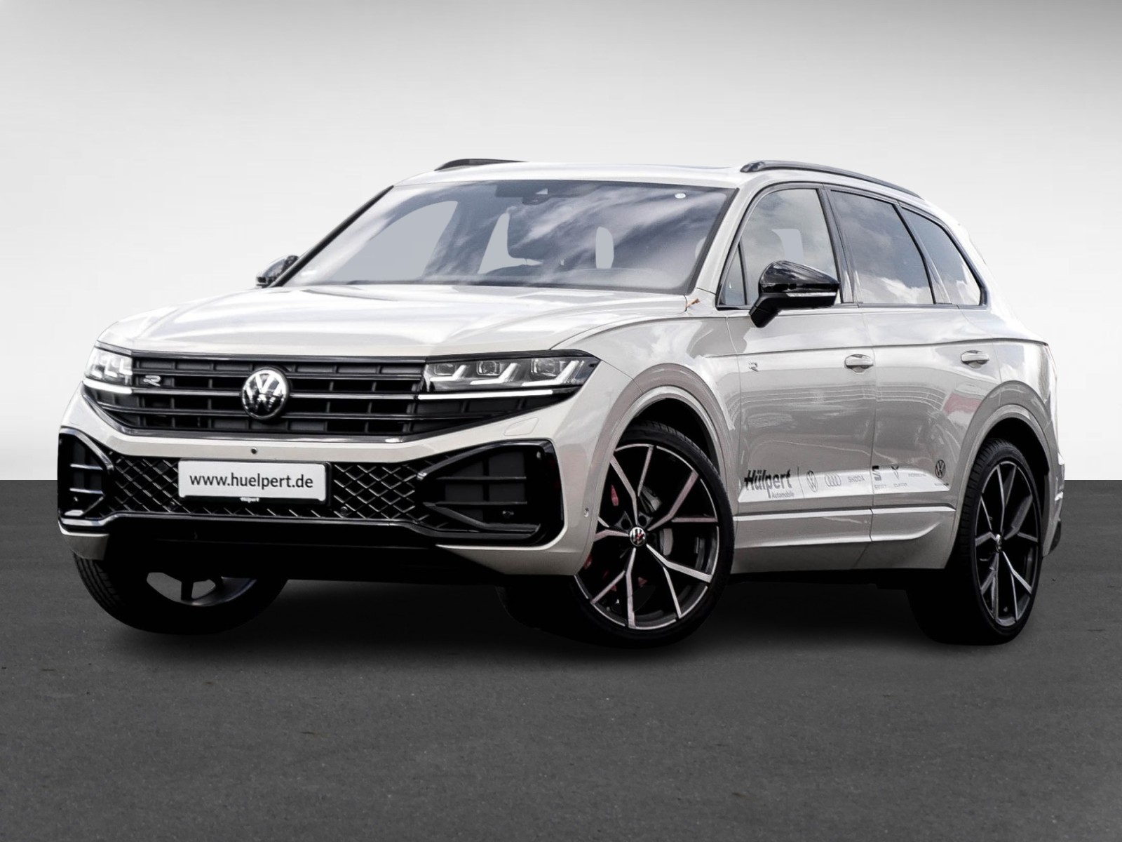 Volkswagen Touareg V6 TDI R-LINE ALLRADLENKUNG DYNAUDIO AHK