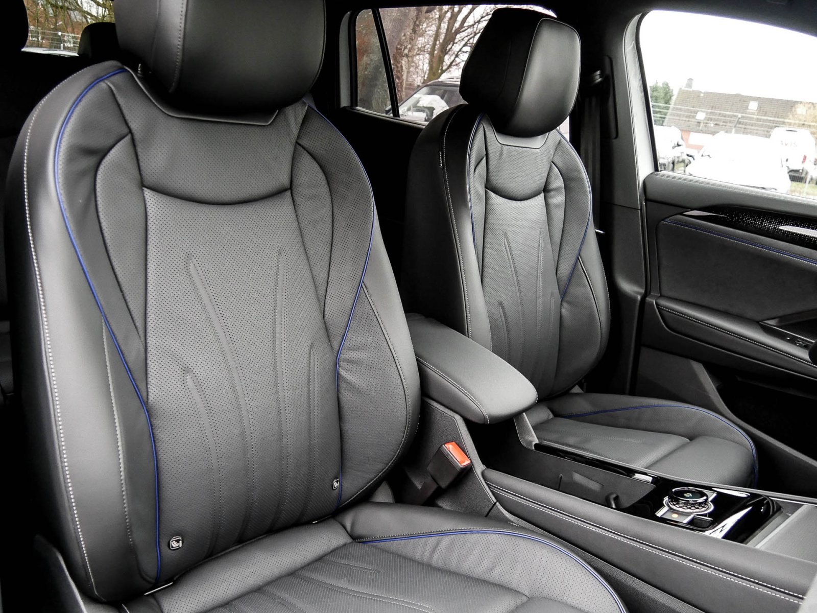 Volkswagen Tayron 2.0 TDI R-LINE DSG