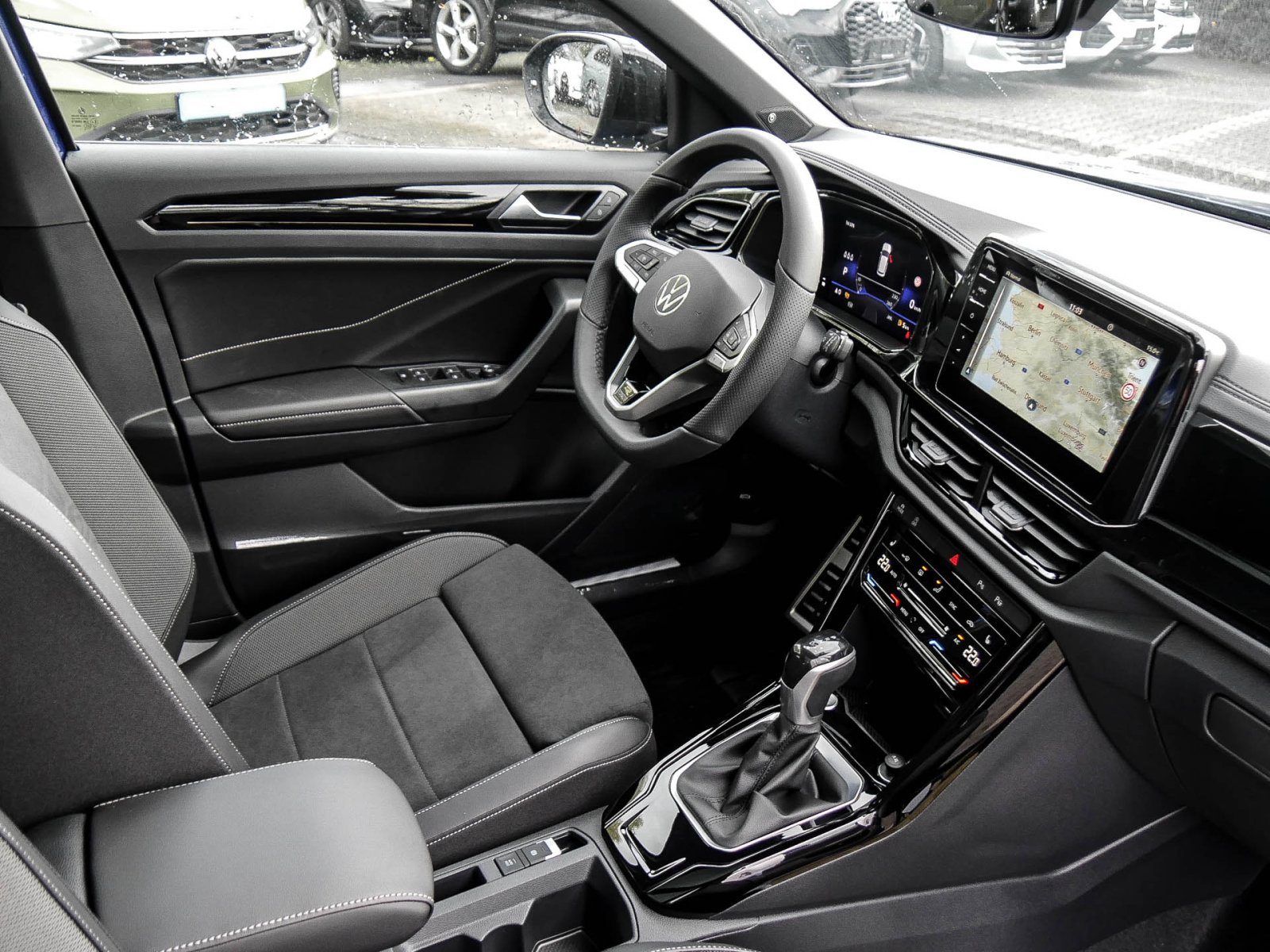 Volkswagen T-Roc 1.5 R-LINE DSG