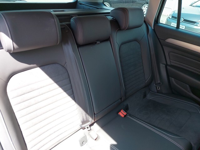 Volkswagen Passat Variant 2.0 ELEGANCE KAMERA ACC MATRIX AHK