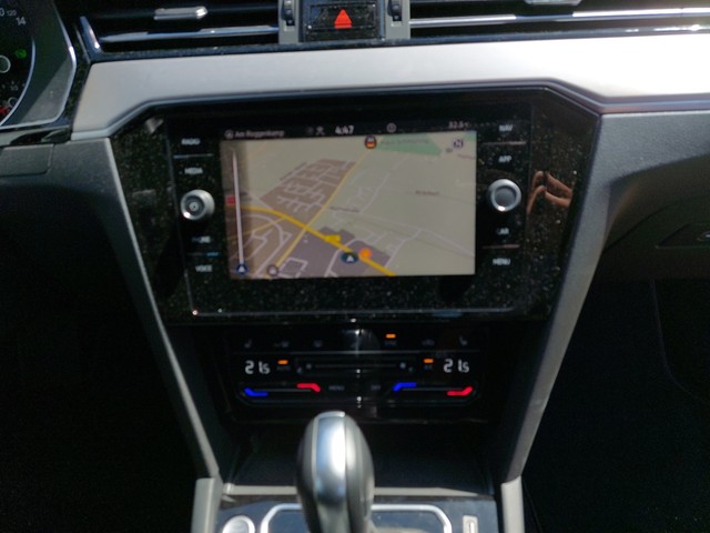 Volkswagen Passat Variant 2.0 ELEGANCE KAMERA ACC MATRIX AHK