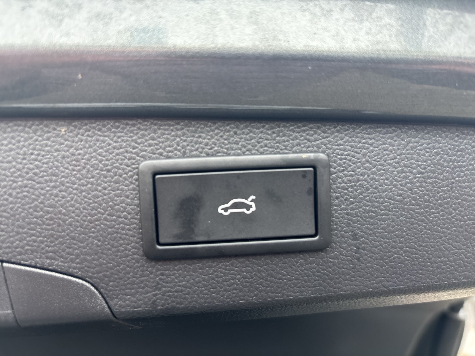 Volkswagen Passat Variant 2.0 ELEGANCE 4X4 NEUESMODELL PANO