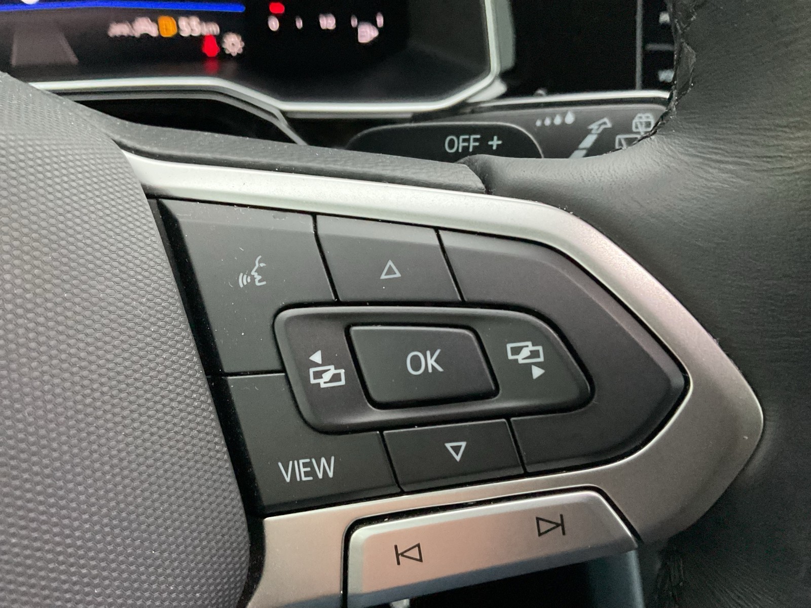 Volkswagen Taigo 1.5 GOAL ACC NAVI LM17 CARPLAY SITZHEIZUNG