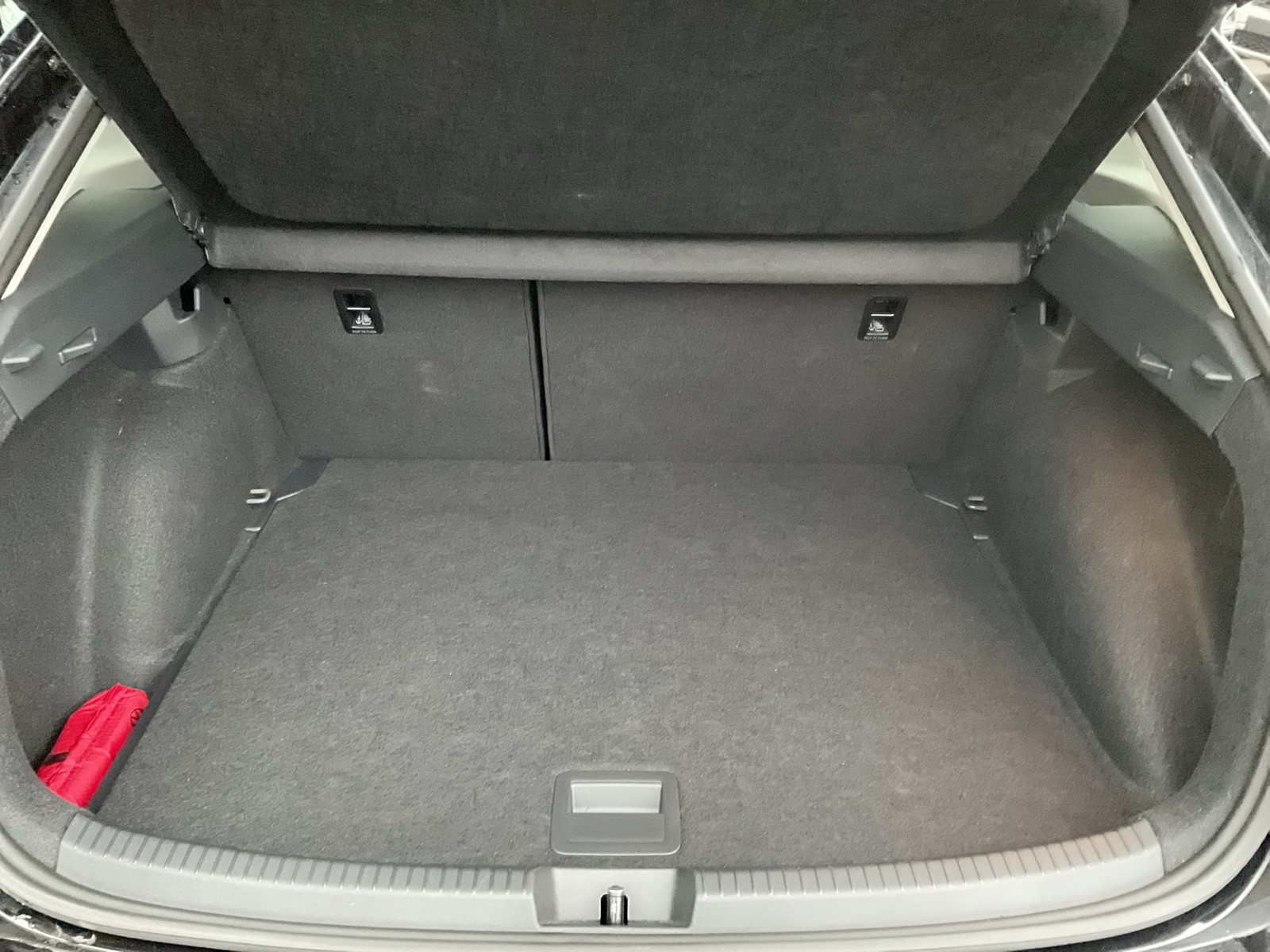 Volkswagen Taigo 1.5 GOAL ACC NAVI LM17 CARPLAY SITZHEIZUNG