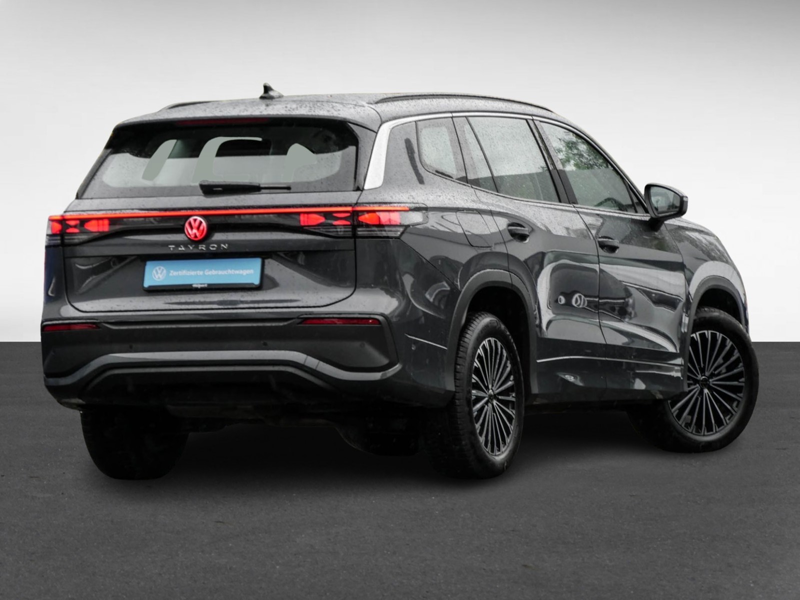 Volkswagen Tayron 2.0 LIFE 4X4 7SITZE AHK 360°CAM ACC LM18