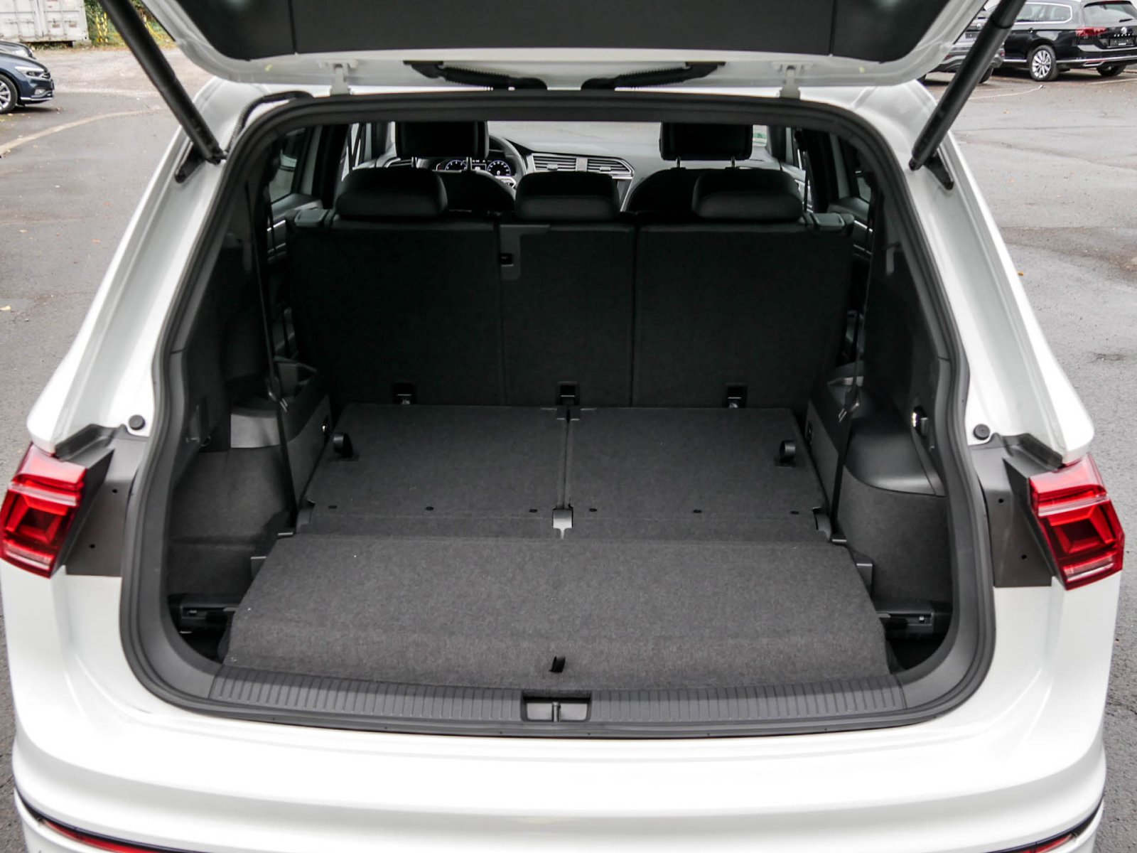 Volkswagen Tiguan Allspace 2.0 R-LINE DSG