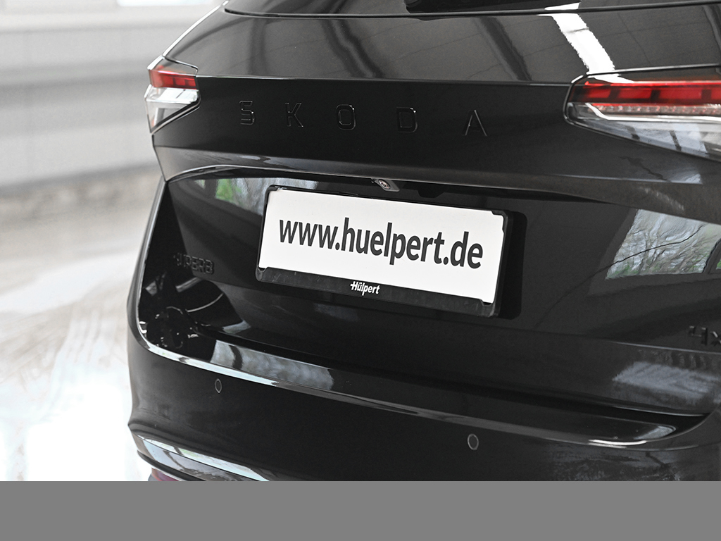 Skoda Superb Combi 2.0 SPORTLINE DSG 4x4 AHK 360CAM