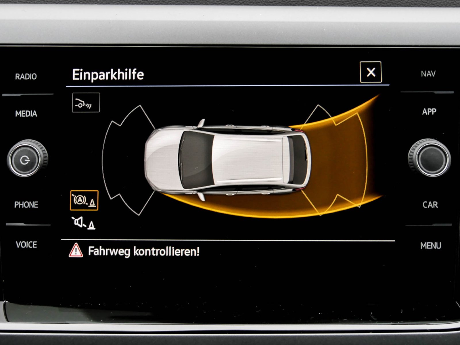 Volkswagen Taigo 1.0 R-LINE DSG SITZHZG CAM ALLWETTERREIFEN