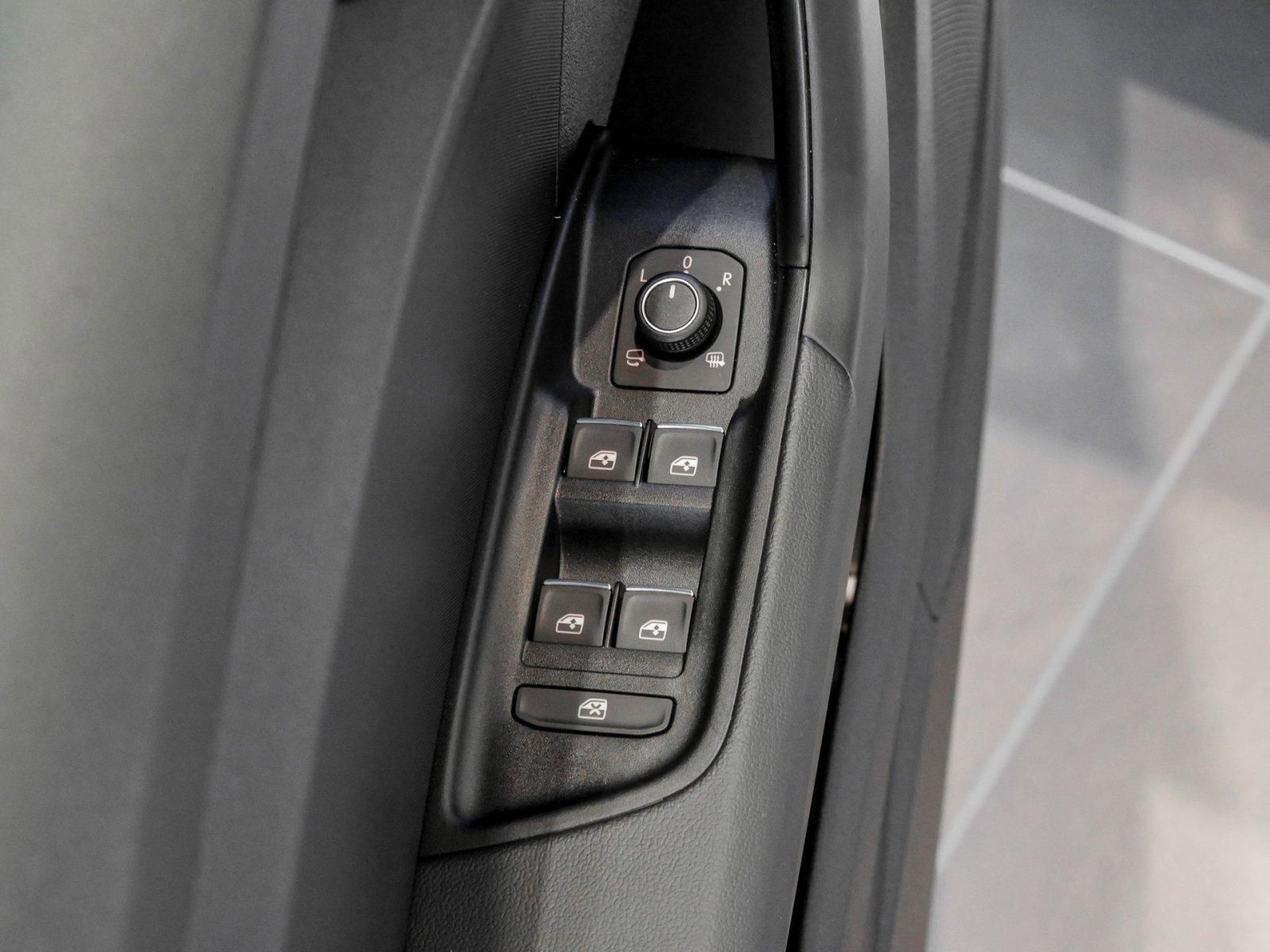 Audi A1 Sportback 25 TFSI S tronic advanced LED+Sportsitze+APS+Kamera+Sitzheizung+