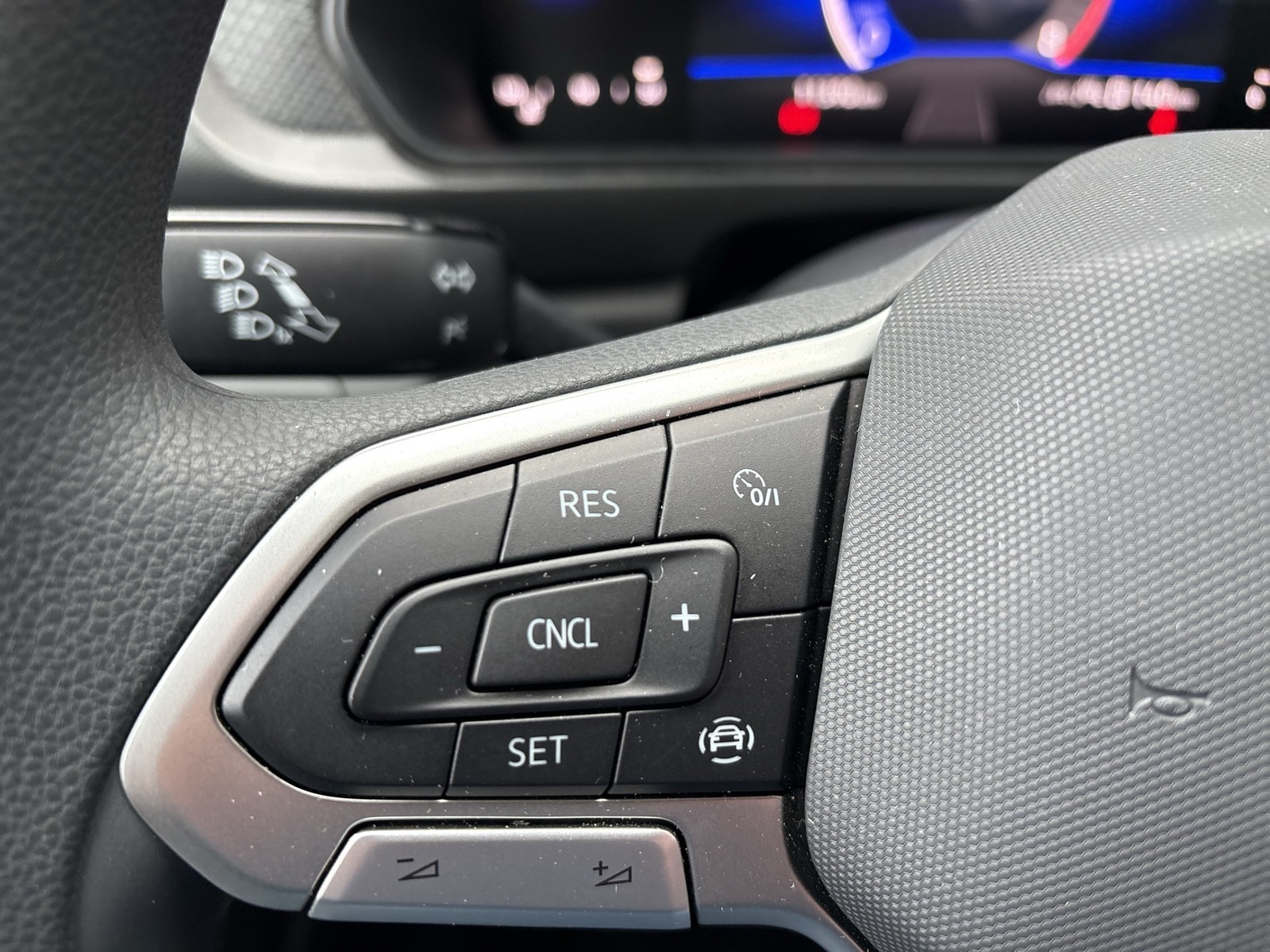 Volkswagen T-Cross 1.0 CARPLAY SITZHEIZUNG LED EINPARKHILFE