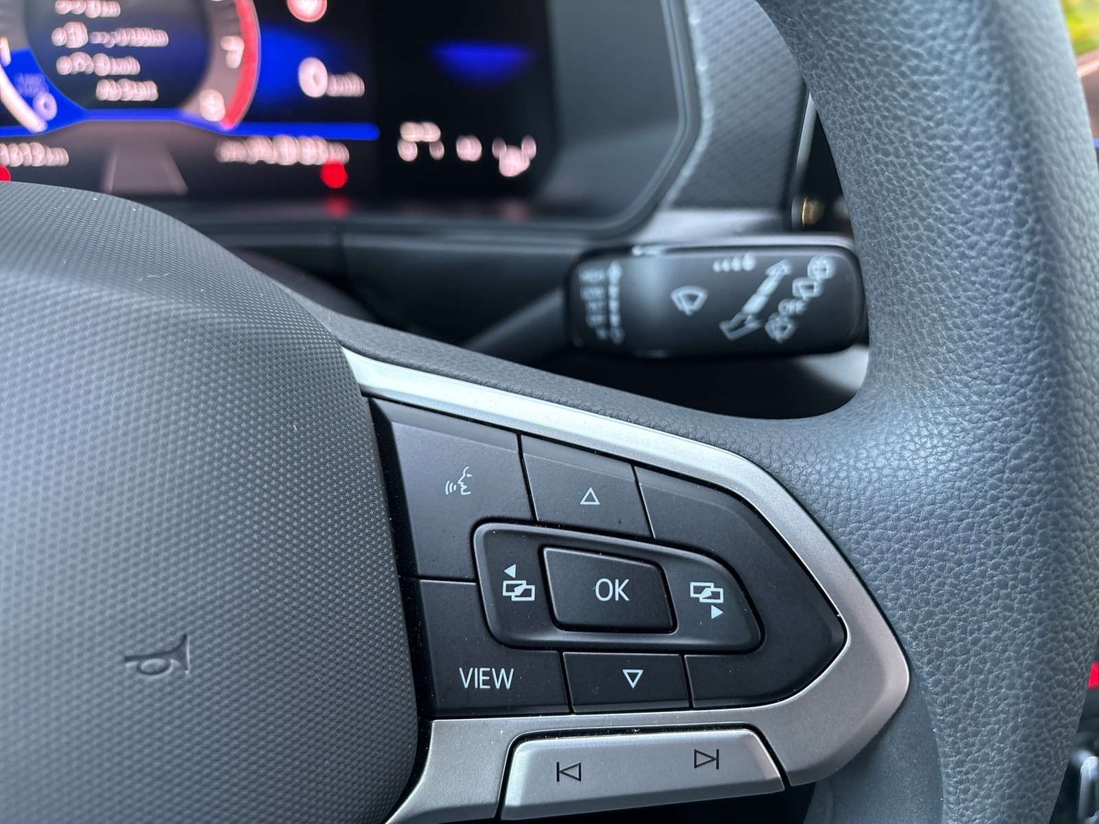 Volkswagen T-Cross 1.0 CARPLAY SITZHEIZUNG LED EINPARKHILFE