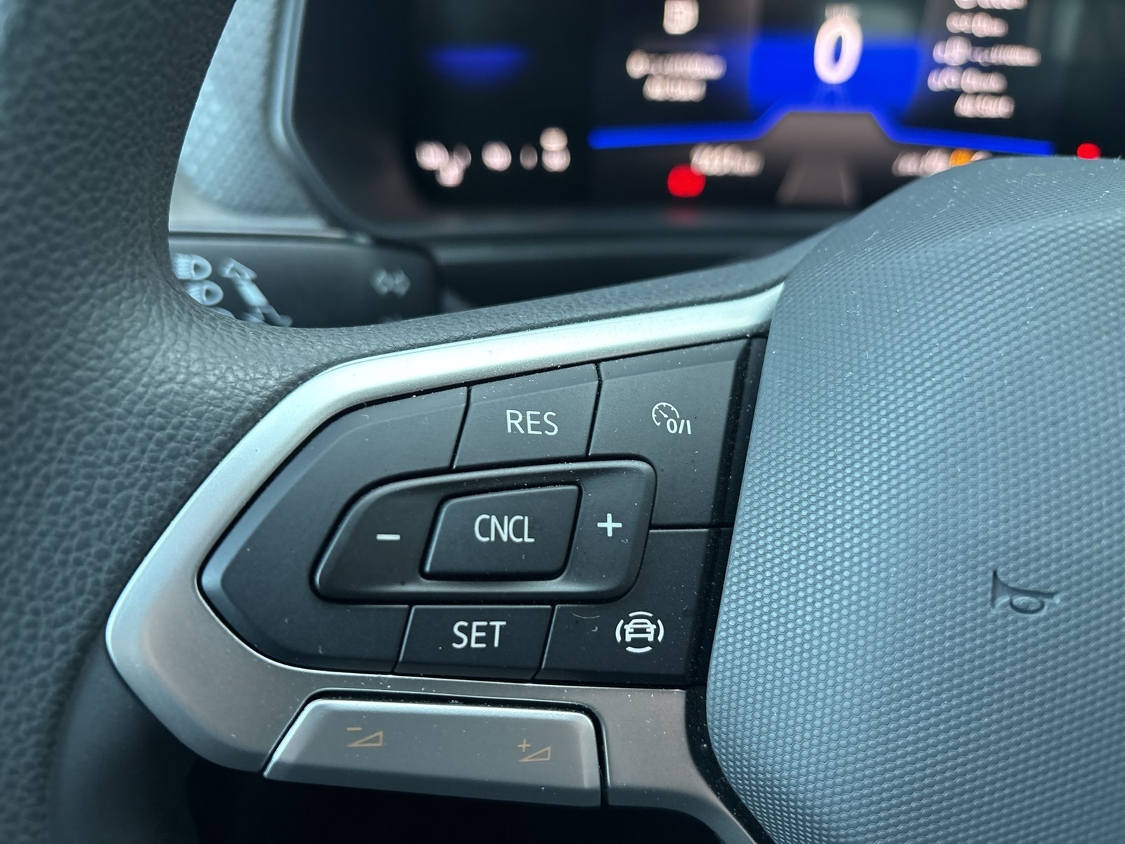 Volkswagen T-Cross 1.0 CARPLAY SITZHEIZUNG LED EINPARKHILFE