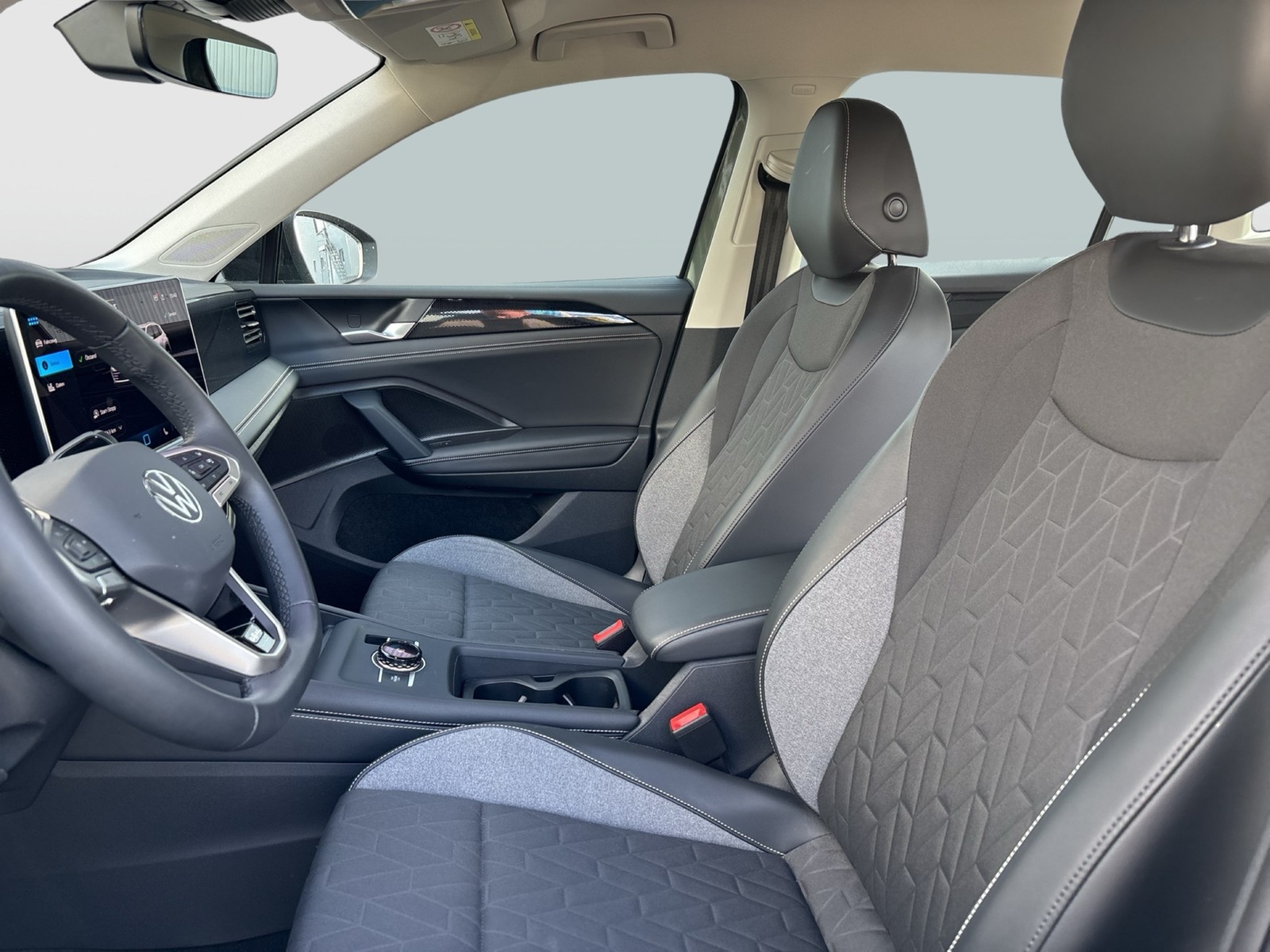 Volkswagen Tiguan 2.0 GOAL 4X4 AHK 360°CAM ACC LM18 NAVI