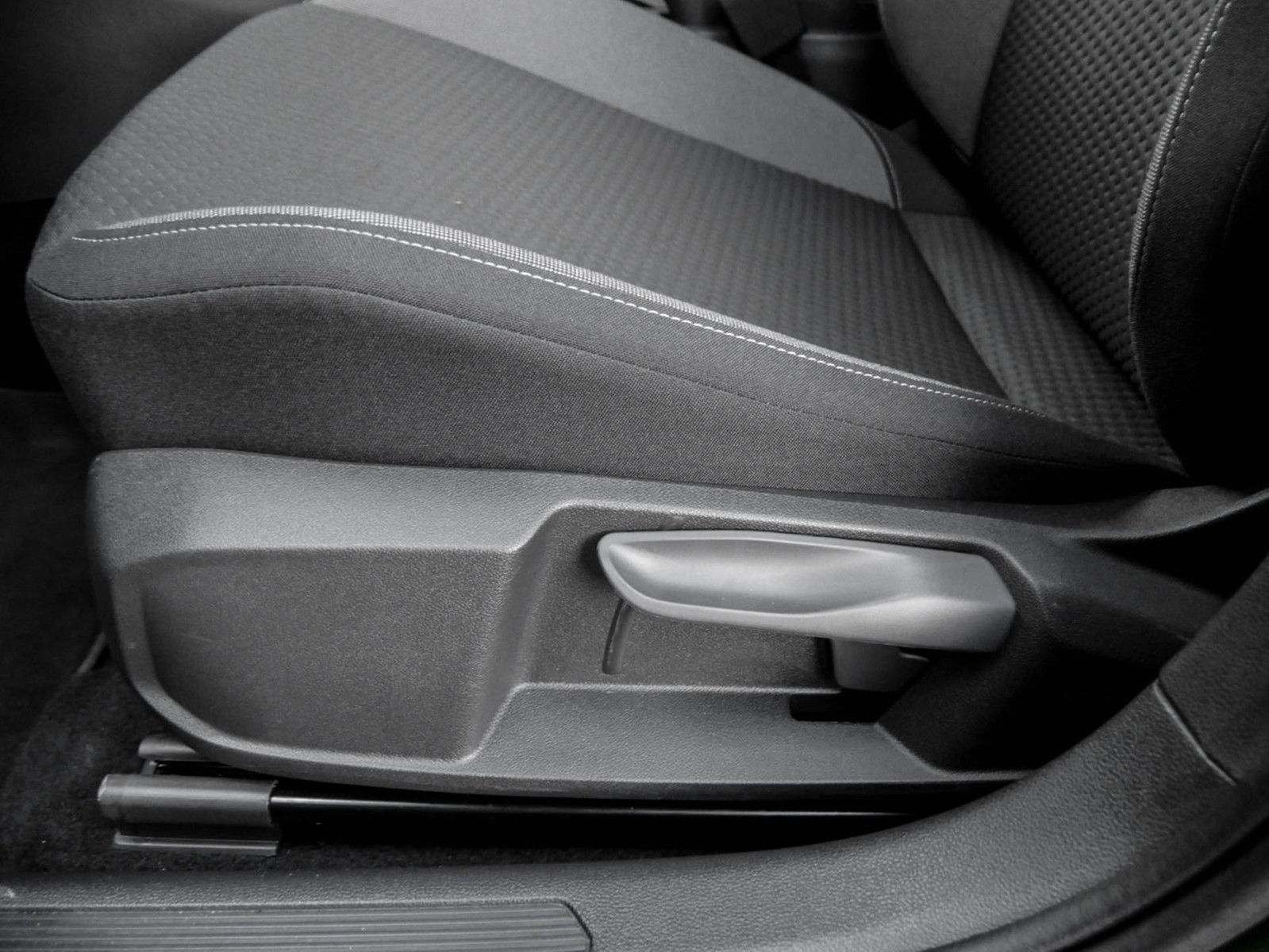 Volkswagen Taigo 1.5 MOVE LM17 CARPLAY SITZHEIZUNG LED DAB+