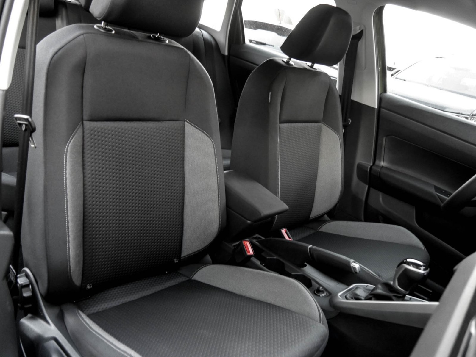 Volkswagen Taigo 1.5 MOVE LM17 CARPLAY SITZHEIZUNG LED DAB+