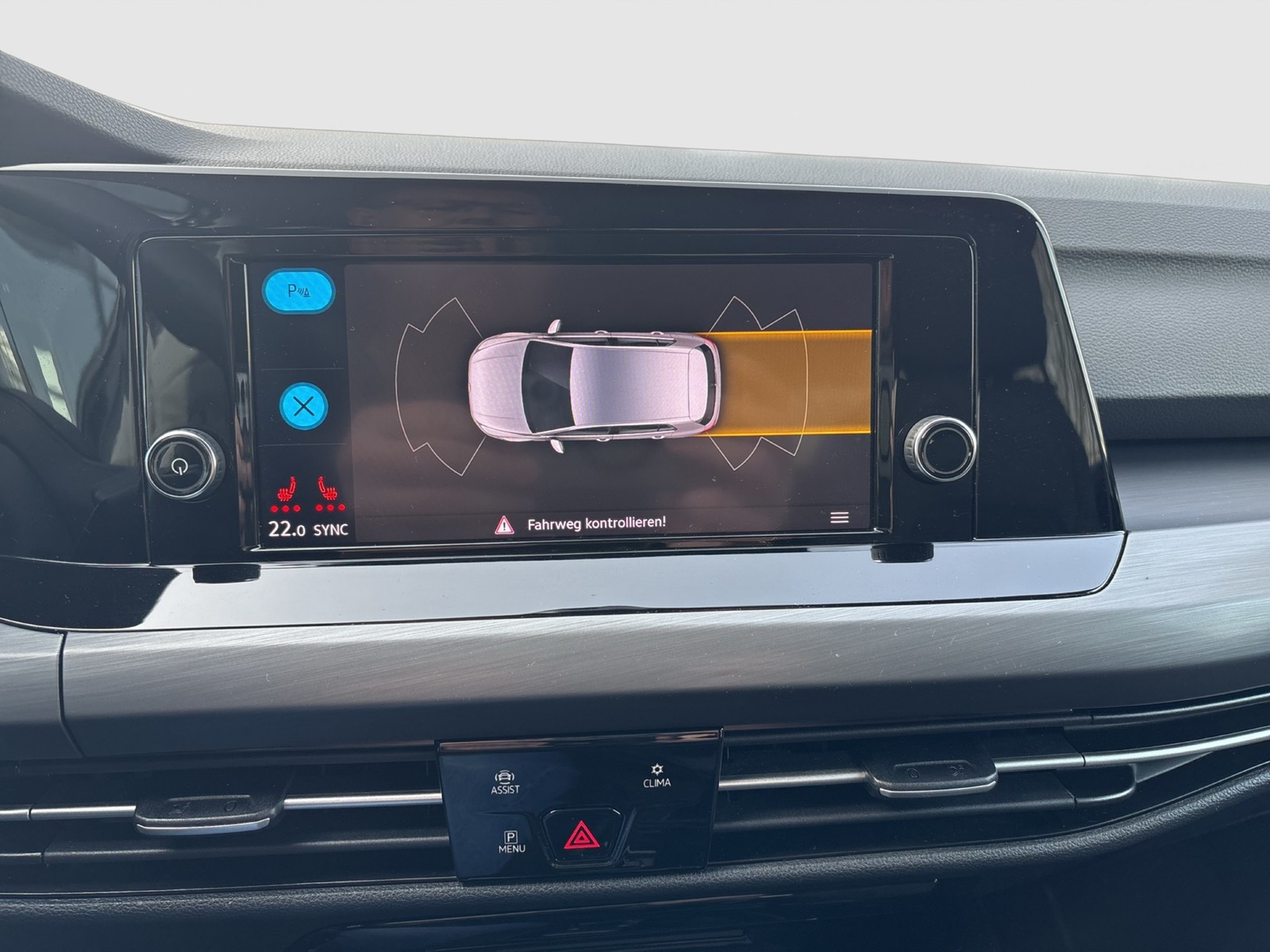 Volkswagen Golf VIII 1.5 eTSI STYLE ACC LED+ LM17 CARPLAY