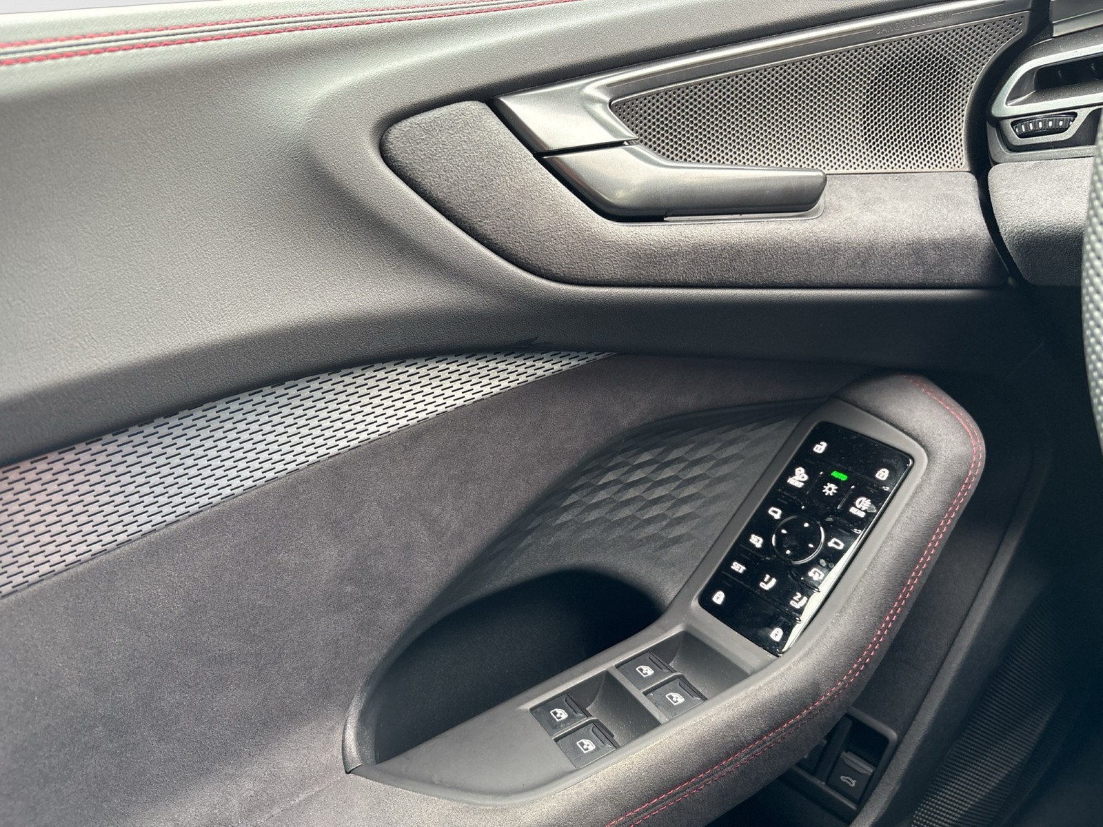 Audi A5 Avant quattro HYBRID S LINE TECH+ STANDKLIMA