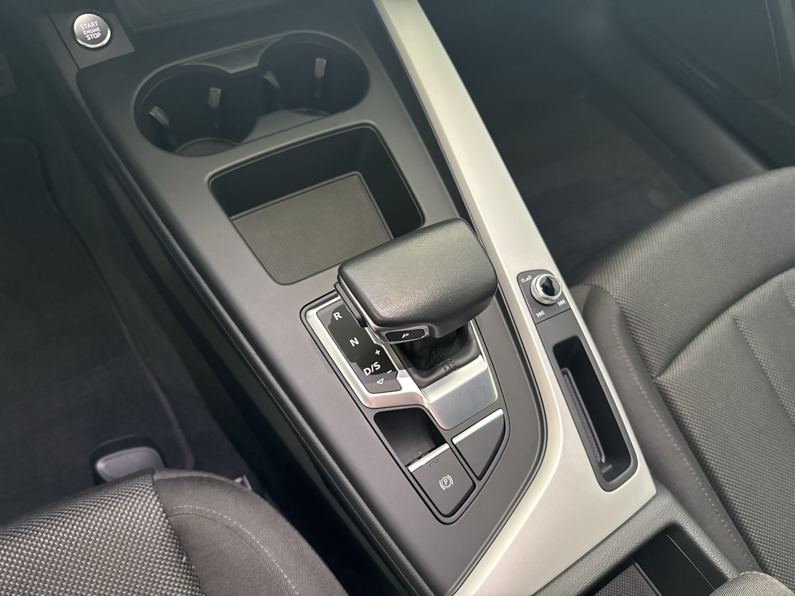 Audi A4 Avant 35 eKLAPPE NAVI+ SITZHEIZUNG TEMPOMAT