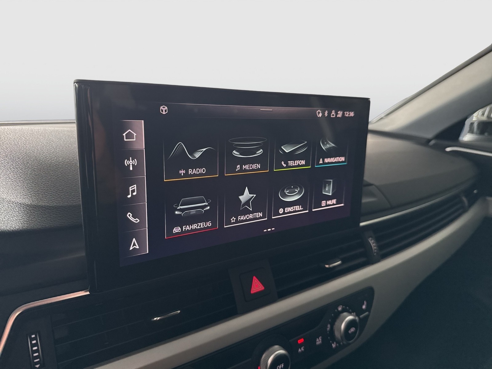 Audi A4 Avant 35 eKLAPPE NAVI+ SITZHEIZUNG TEMPOMAT