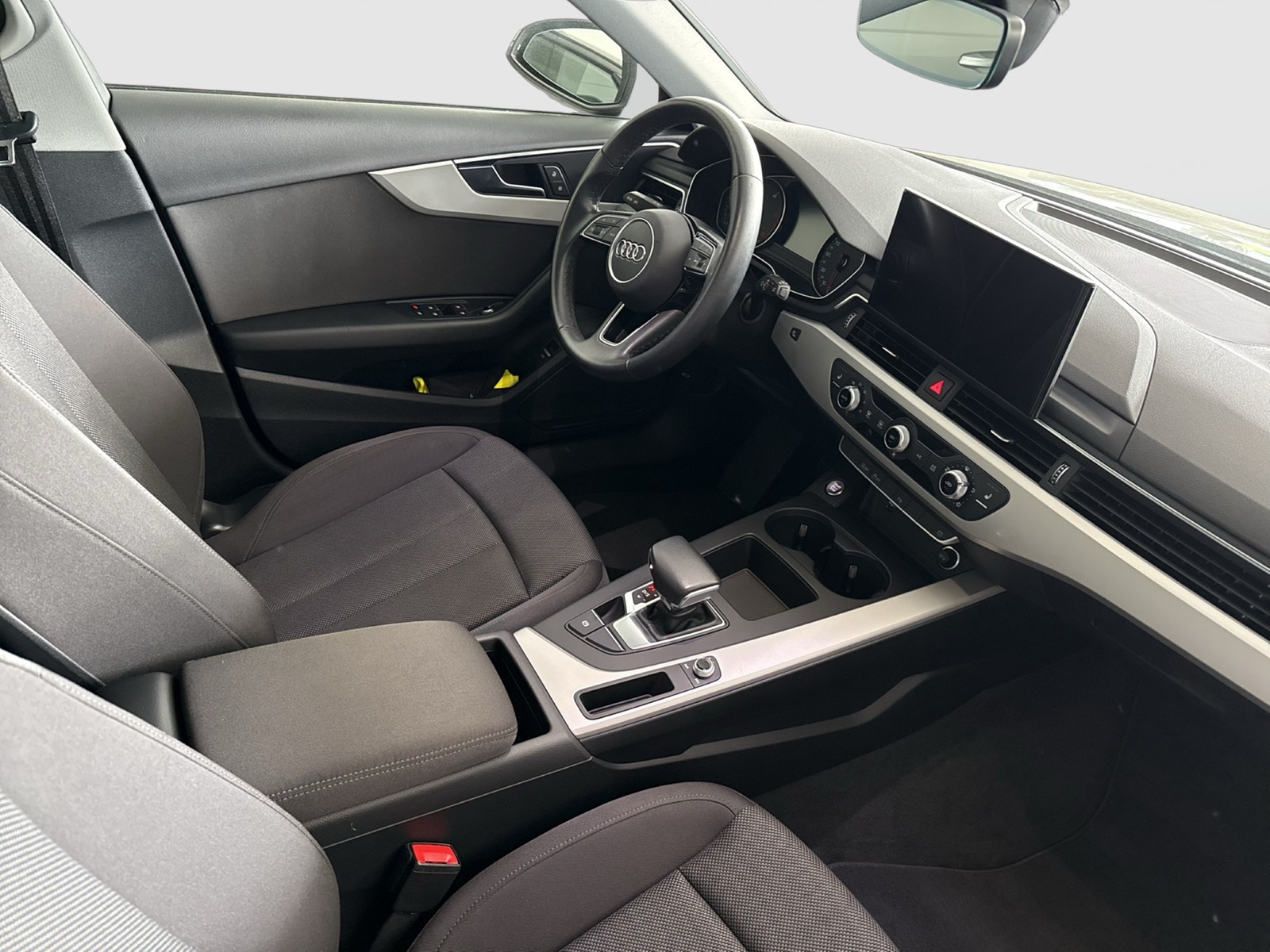 Audi A4 Avant 35 eKLAPPE NAVI+ SITZHEIZUNG TEMPOMAT
