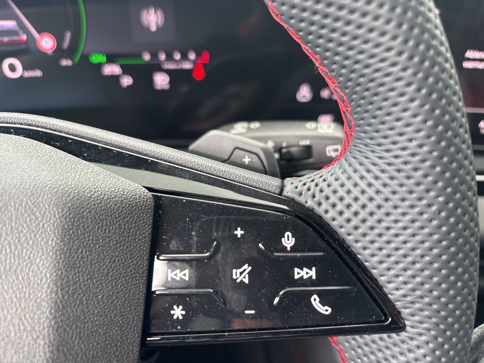 Audi A5 Avant quattro HYBRID S LINE TECH+ STANDKLIMA