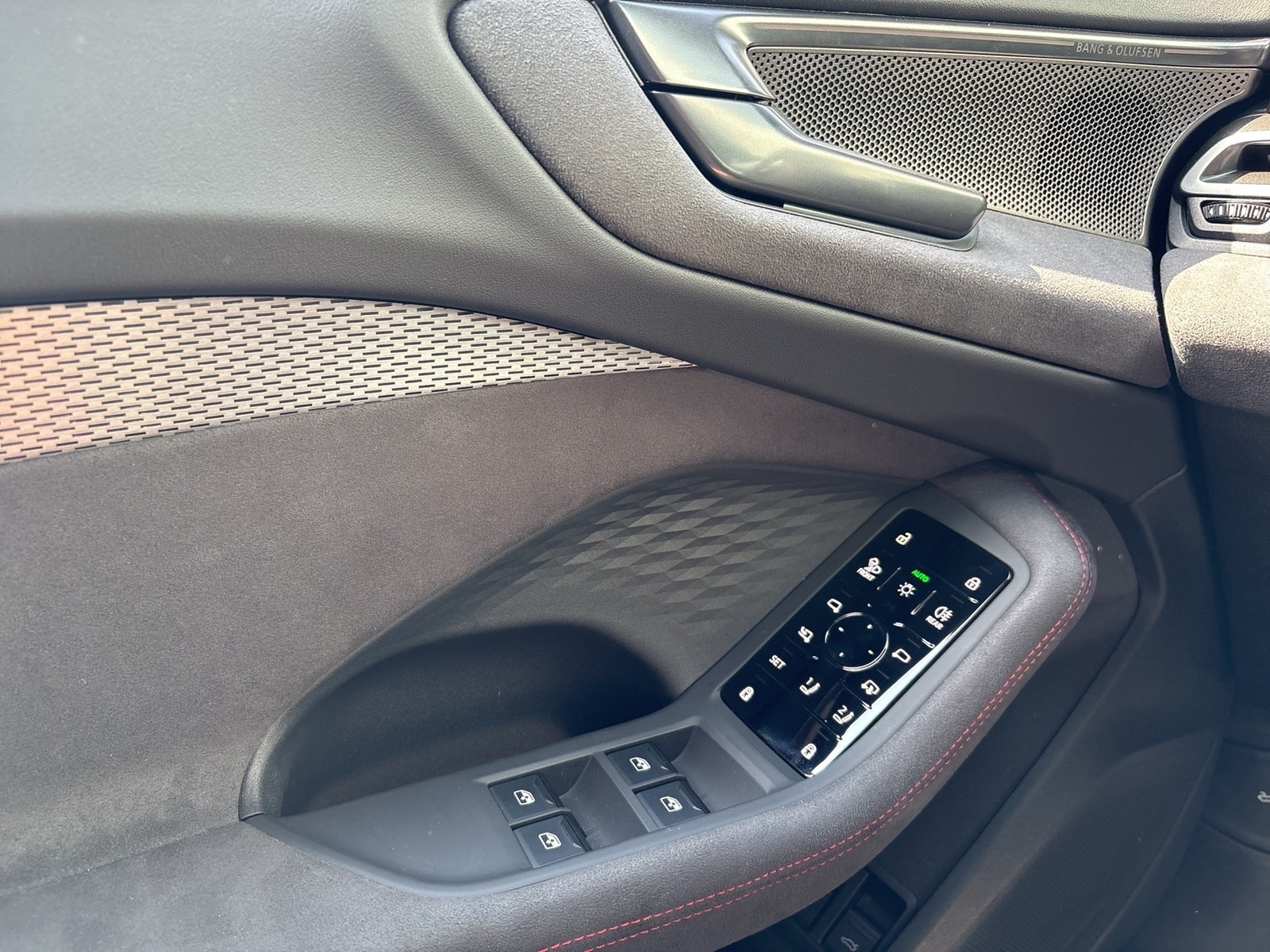 Audi A5 Avant quattro HYBRID S LINE TECH+ STANDKLIMA