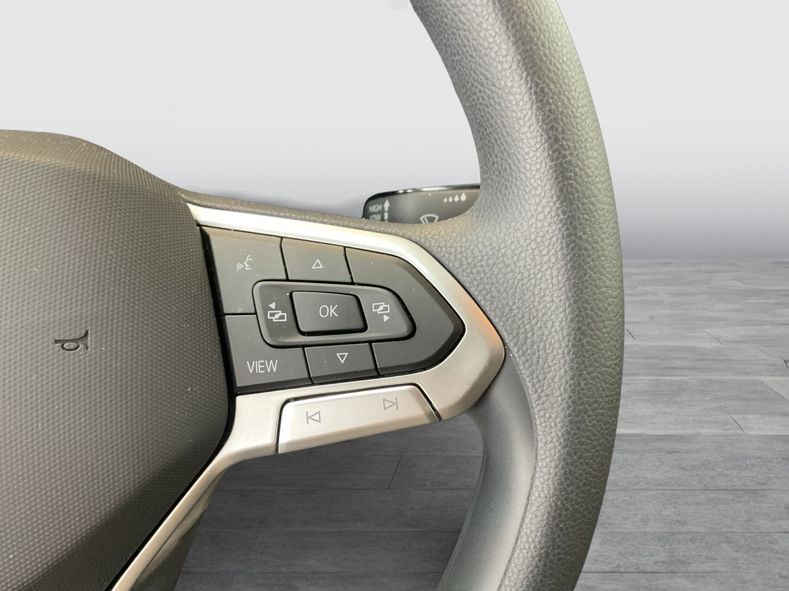Volkswagen T-Cross 1.0 CARPLAY SITZHEIZUNG LED EINPARKHILFE