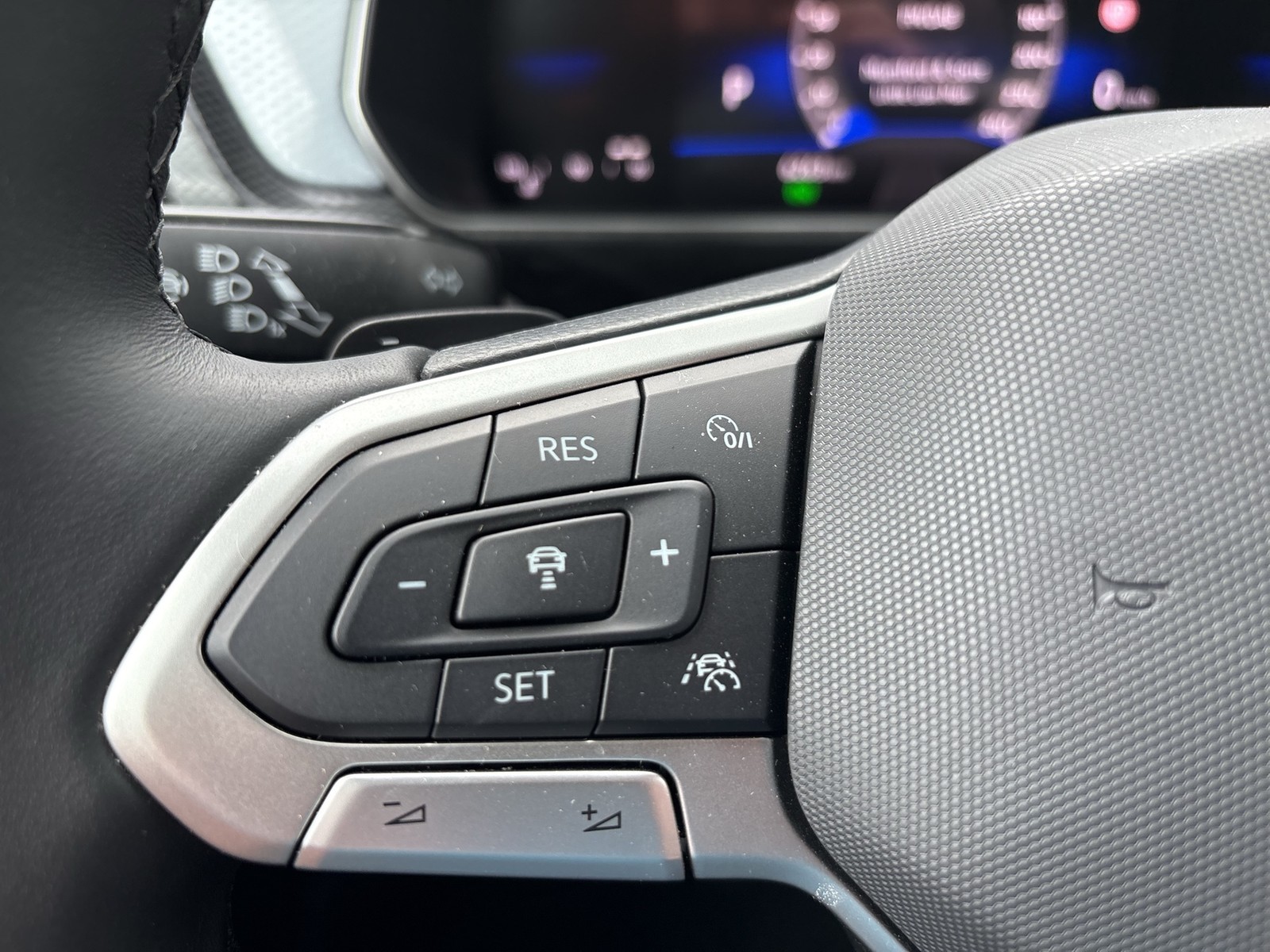 Volkswagen T-Cross 1.5 GOAL ACC CARPLAY ALU SITZHEIZUNG LED