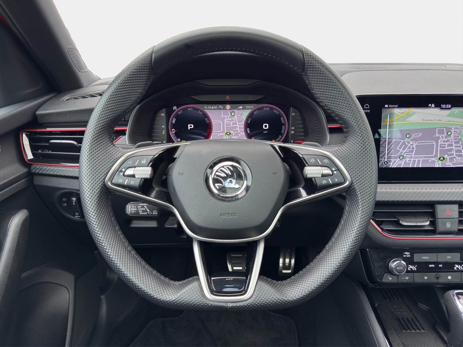 Skoda Kamiq 1.0 MONTE CARLO PANO CAM ACC LM17 NAVI