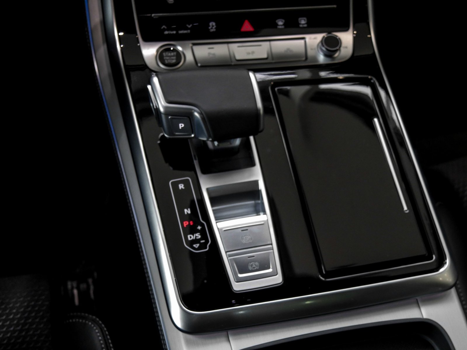 Audi Q7 TFSI e quattro S Line AHK+PANO+HeadUpDisplay