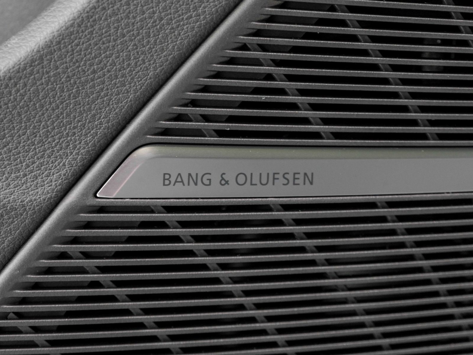 Audi Q7 TFSI e quattro S Line AHK+PANO+HeadUpDisplay