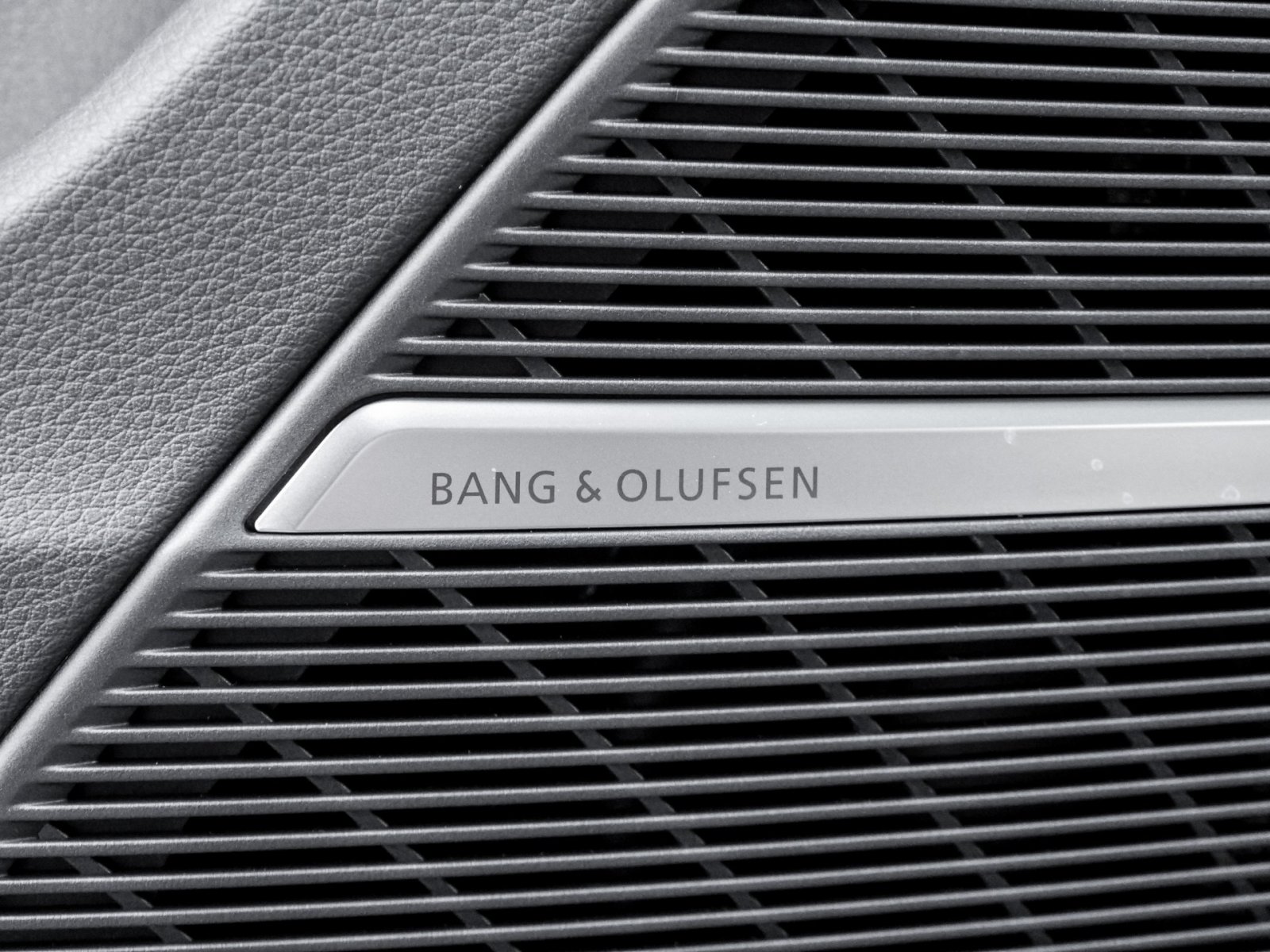 Audi Q7 TDI quattro tiptronic S Line - Business AHK+PANO+Allradlenkung