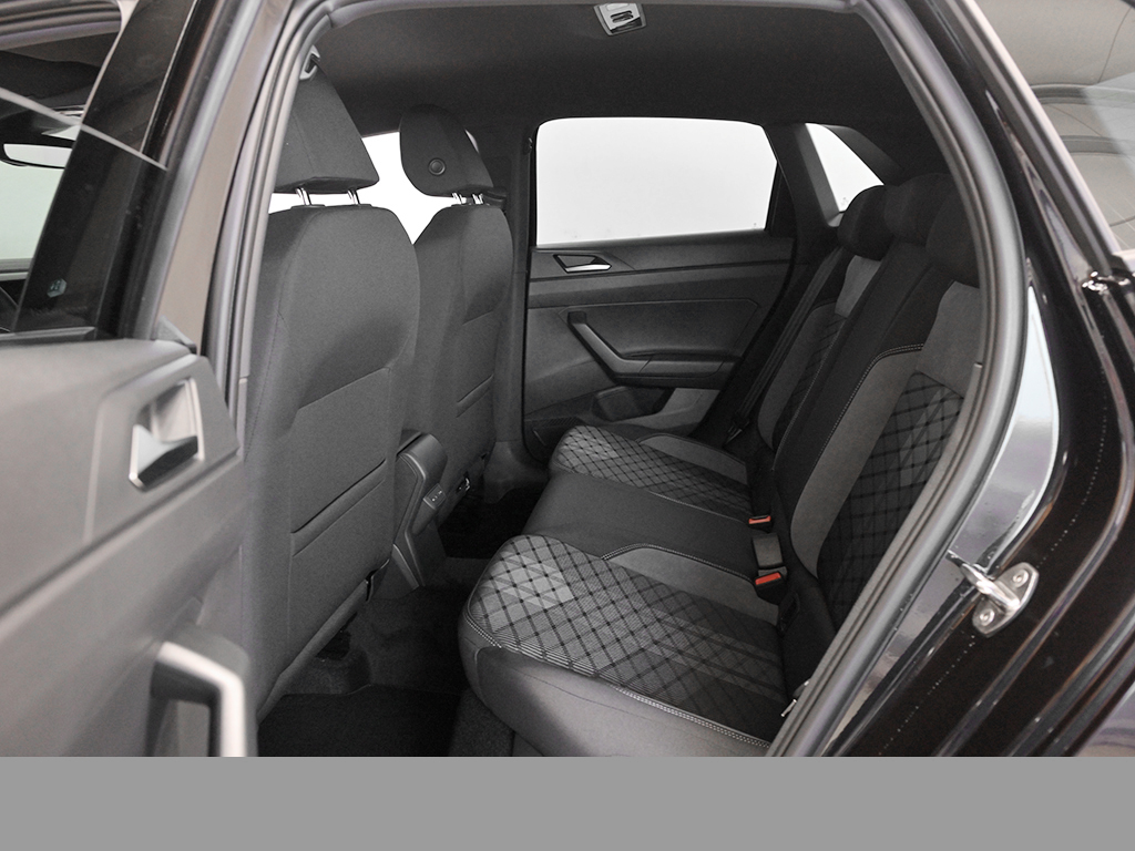 Volkswagen Polo 1.0 R-LINE DSG NAVI CAM MATRIXLED LM17