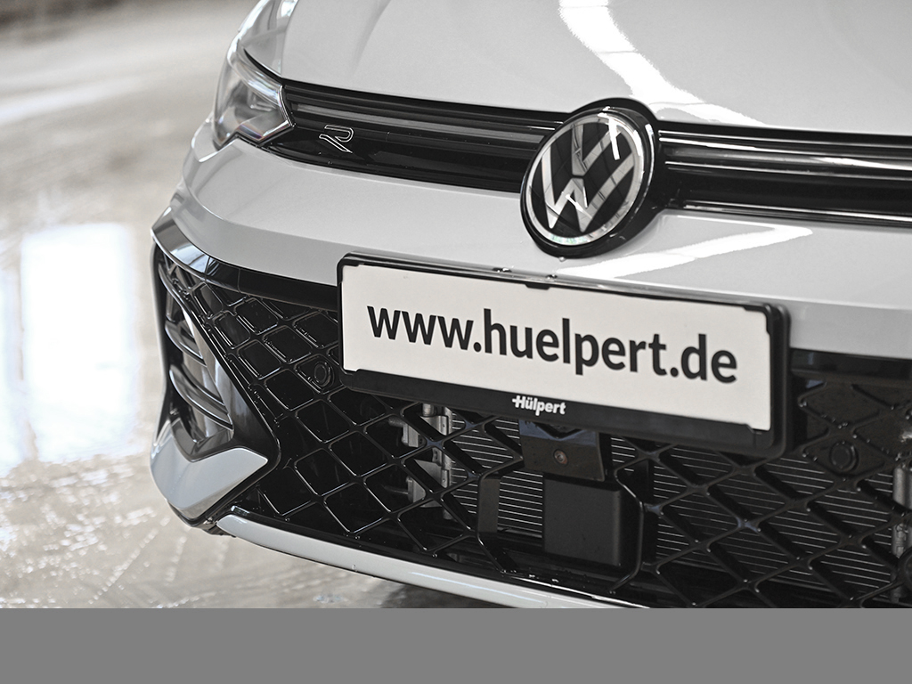 Volkswagen Golf 1.5 R-LINE DSG BLACKSTYLE MATRIXLED 360CAM