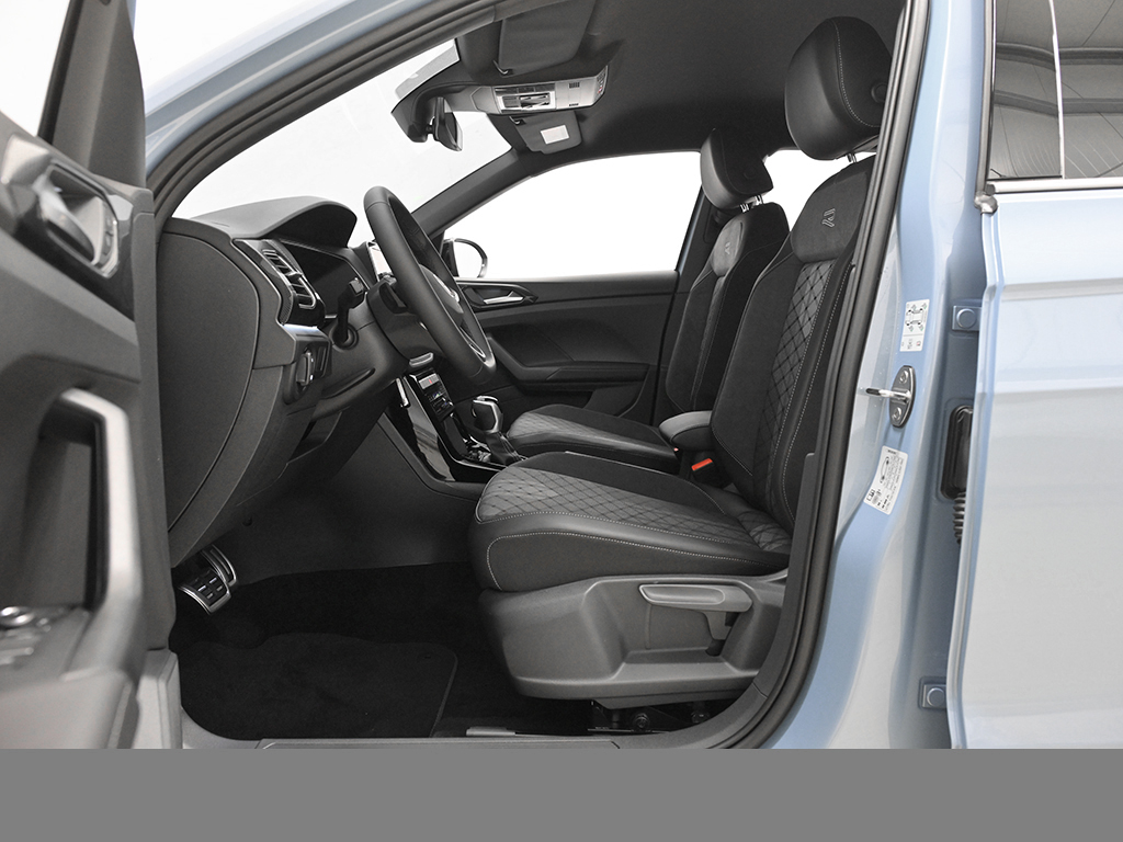 Volkswagen T-Cross 1.0 R-LINE DSG BLACKSTYLE NAVI CAM