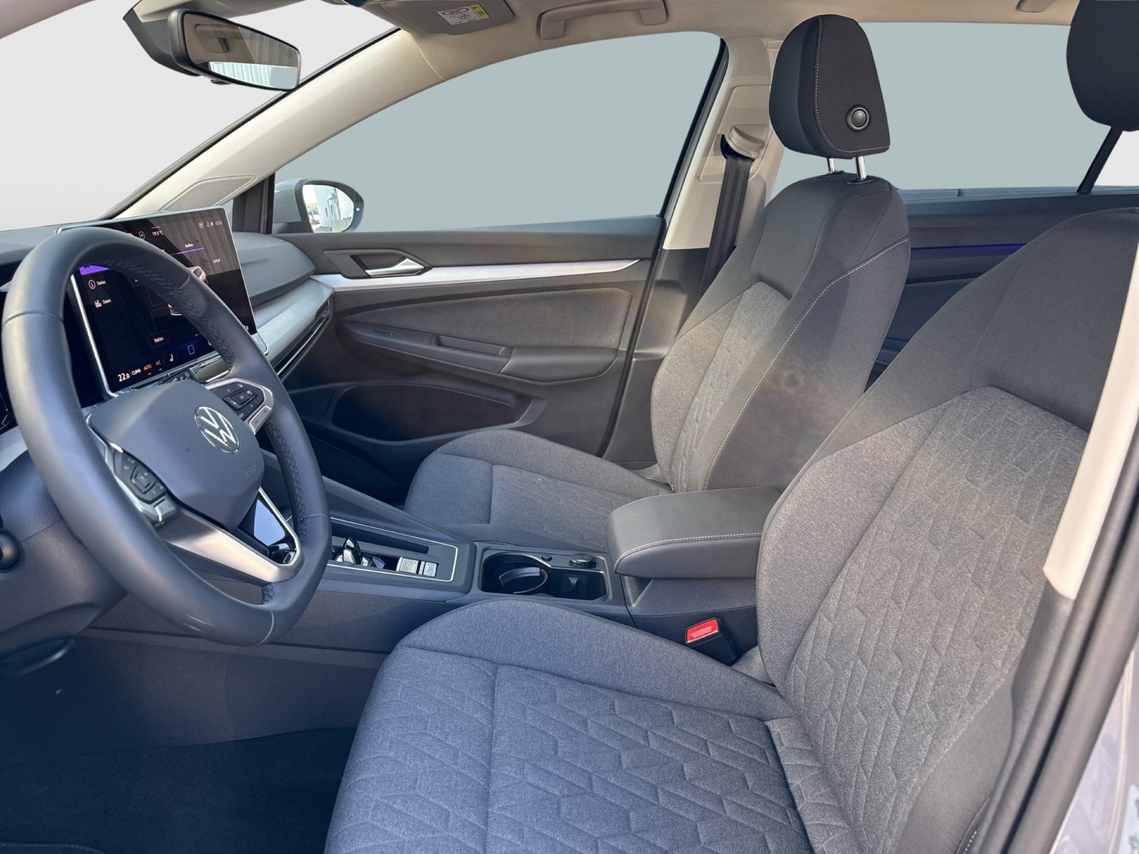 Volkswagen Golf Variant VIII 1.5 eTSI LIFE ACC NAVI CARPLAY