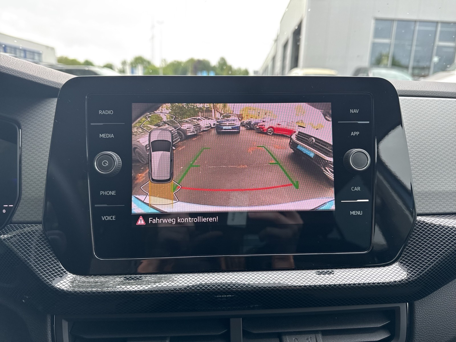 Volkswagen T-Cross 1.5 LIFE CAM ACC NAVI CARPLAY SITZHEIZ.